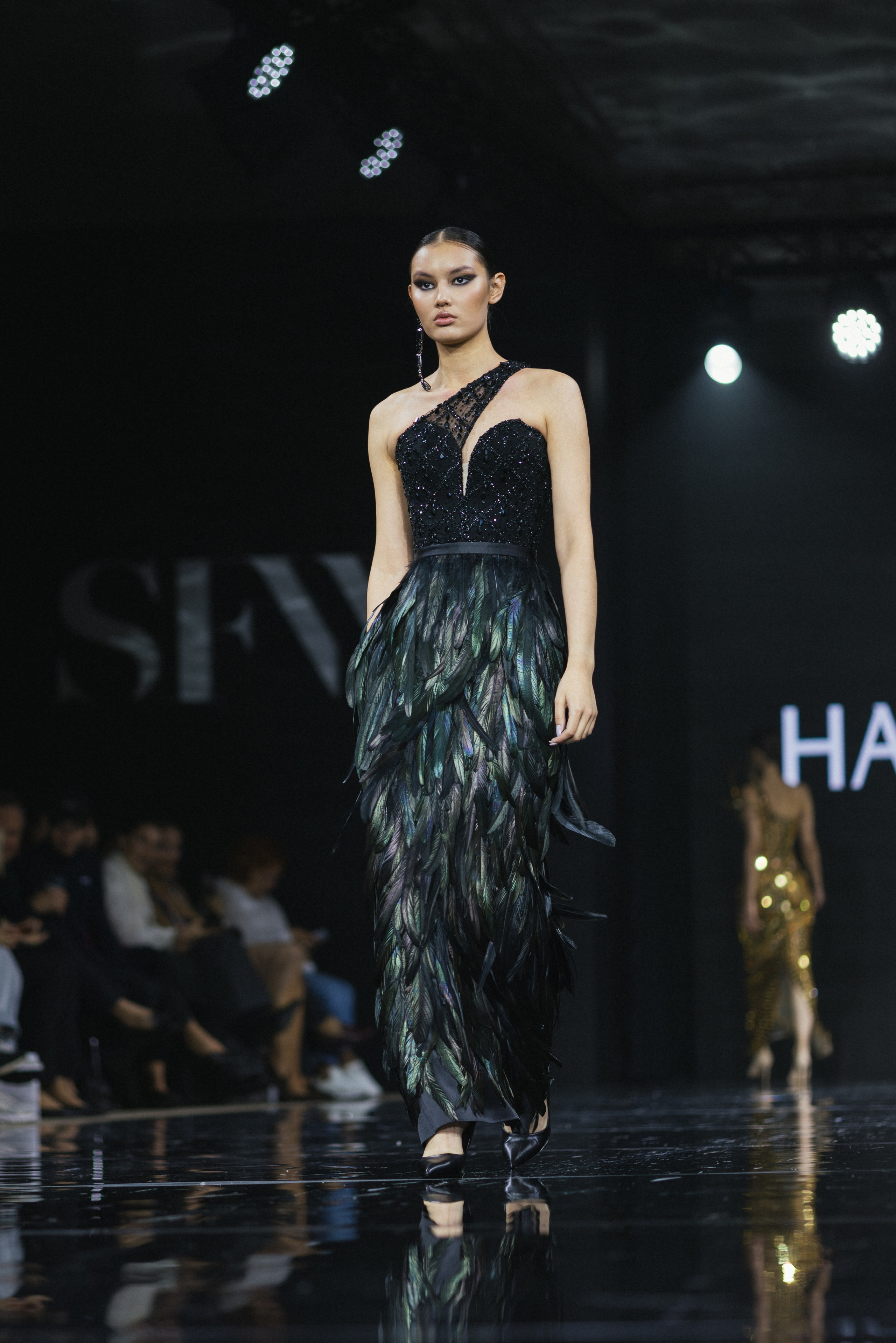 Catwalk. ProVizArt