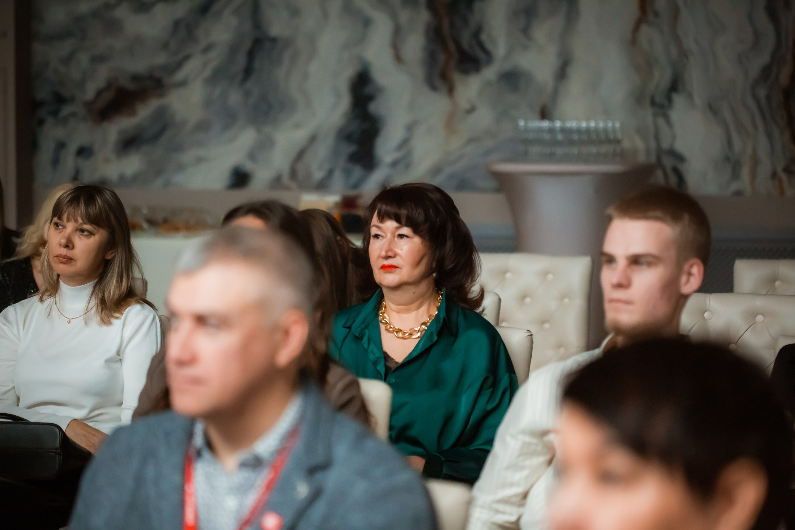 Этажи — подведение итогов 2023. Репортажный фотограф Василий Сазонов в Нижневартовске