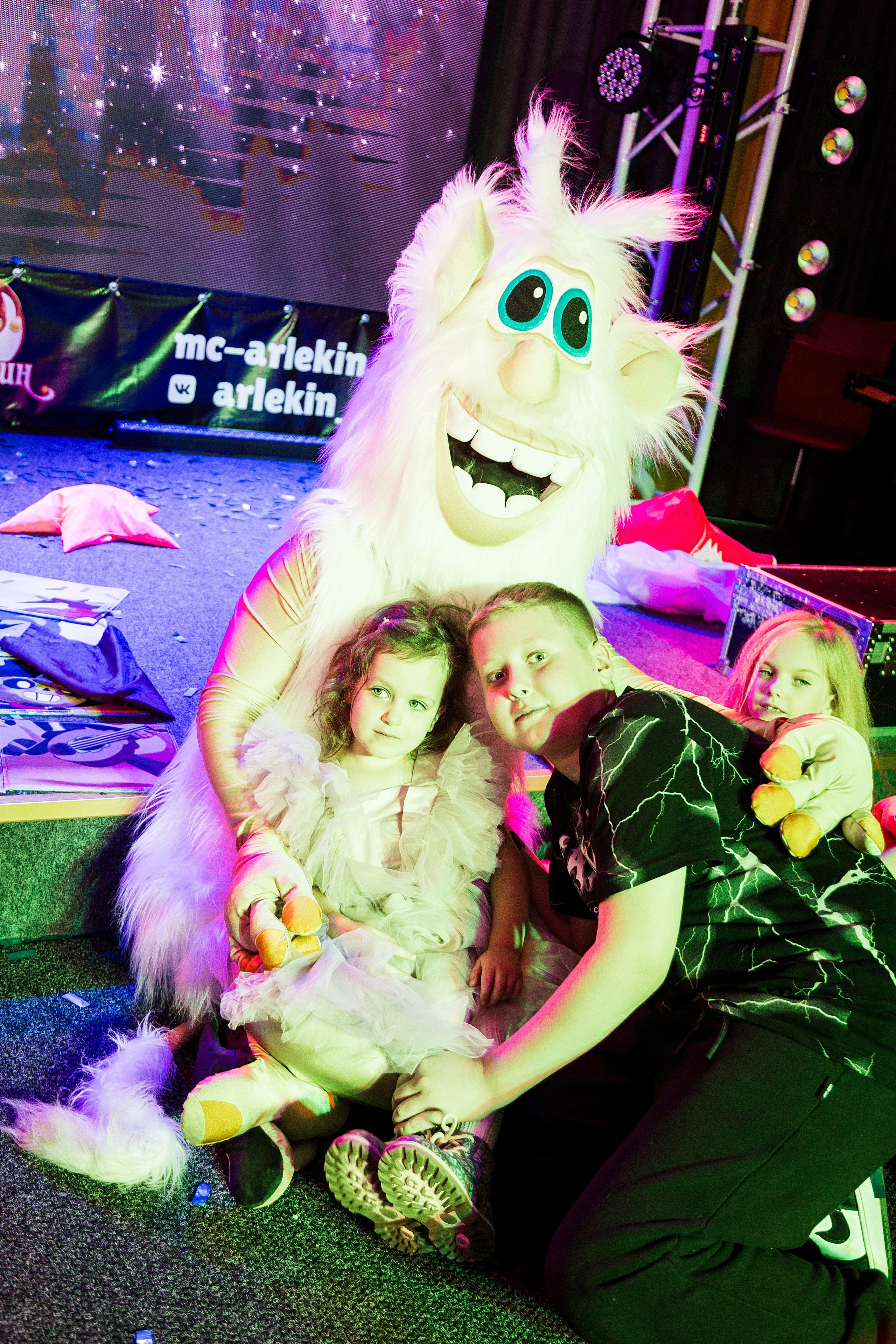 Василисе 3 года. Детский фотограф видеограф в Хабаровске Михаил Орлов