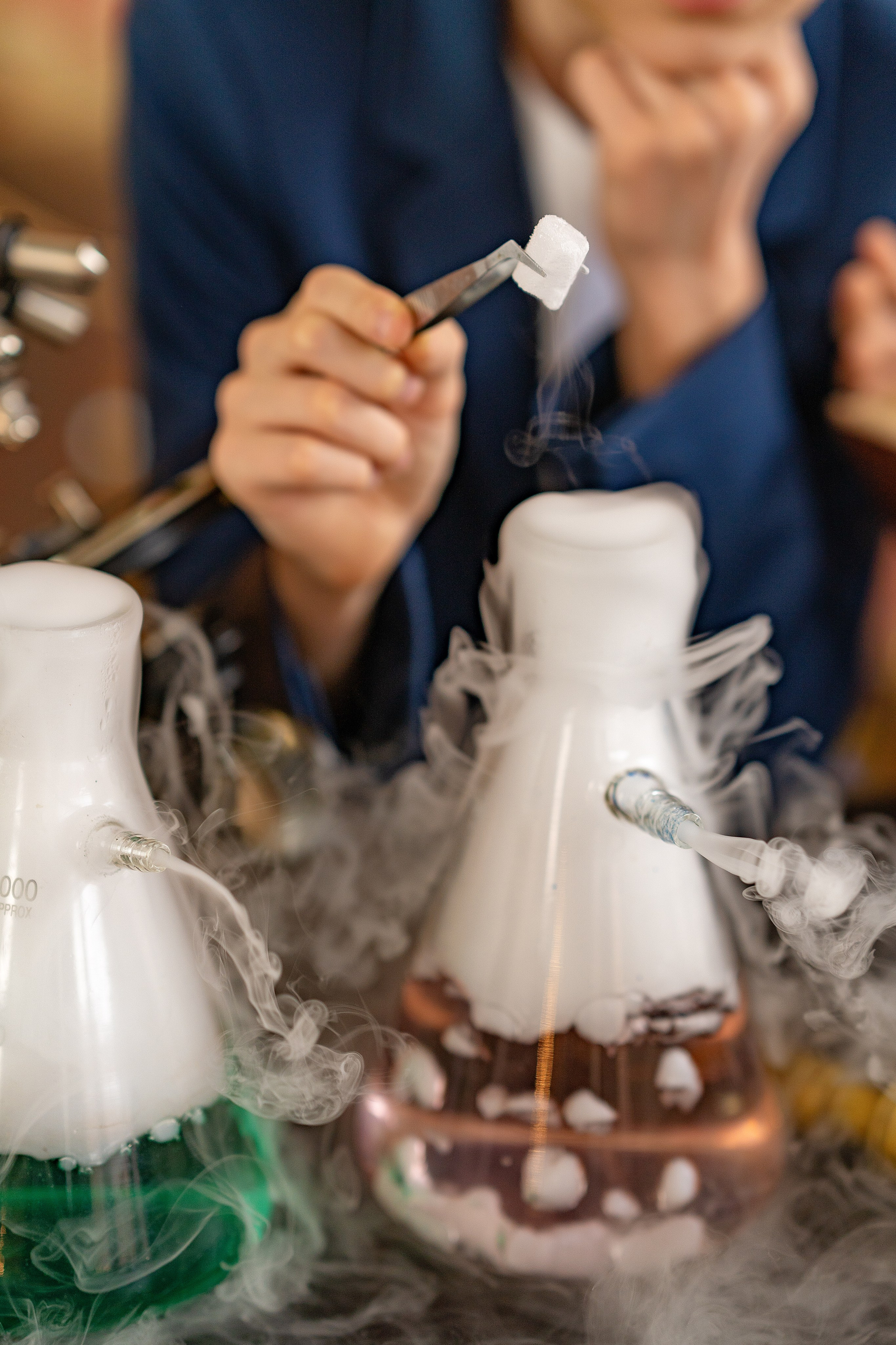 ЭКСПЕРИМЕНТ. Школьный фотограф и фотограф в детском саду