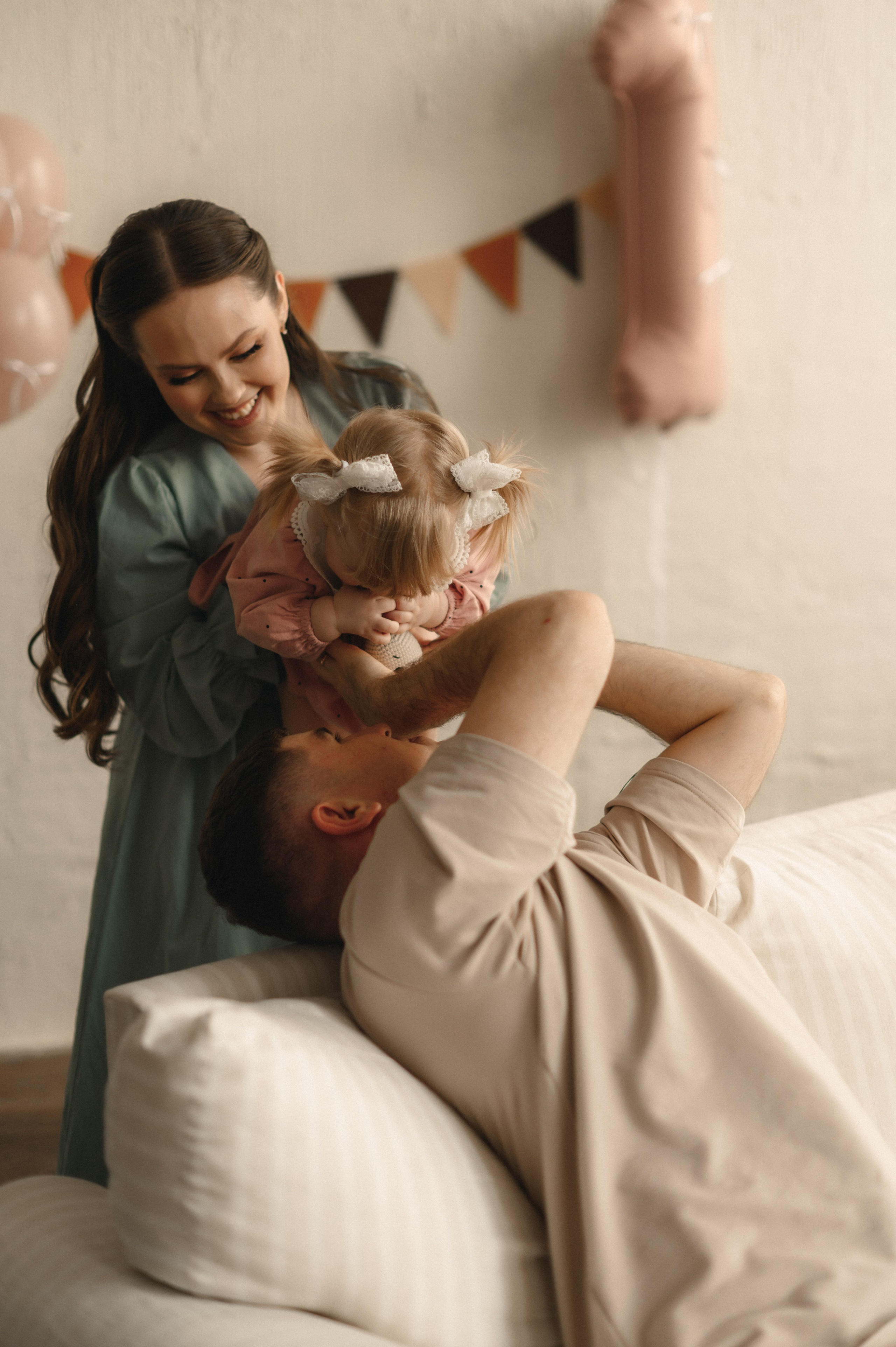Годик Аделине. Студийная съёмка. Семейный фотограф в г. Ставрополь, Сорокина Мария