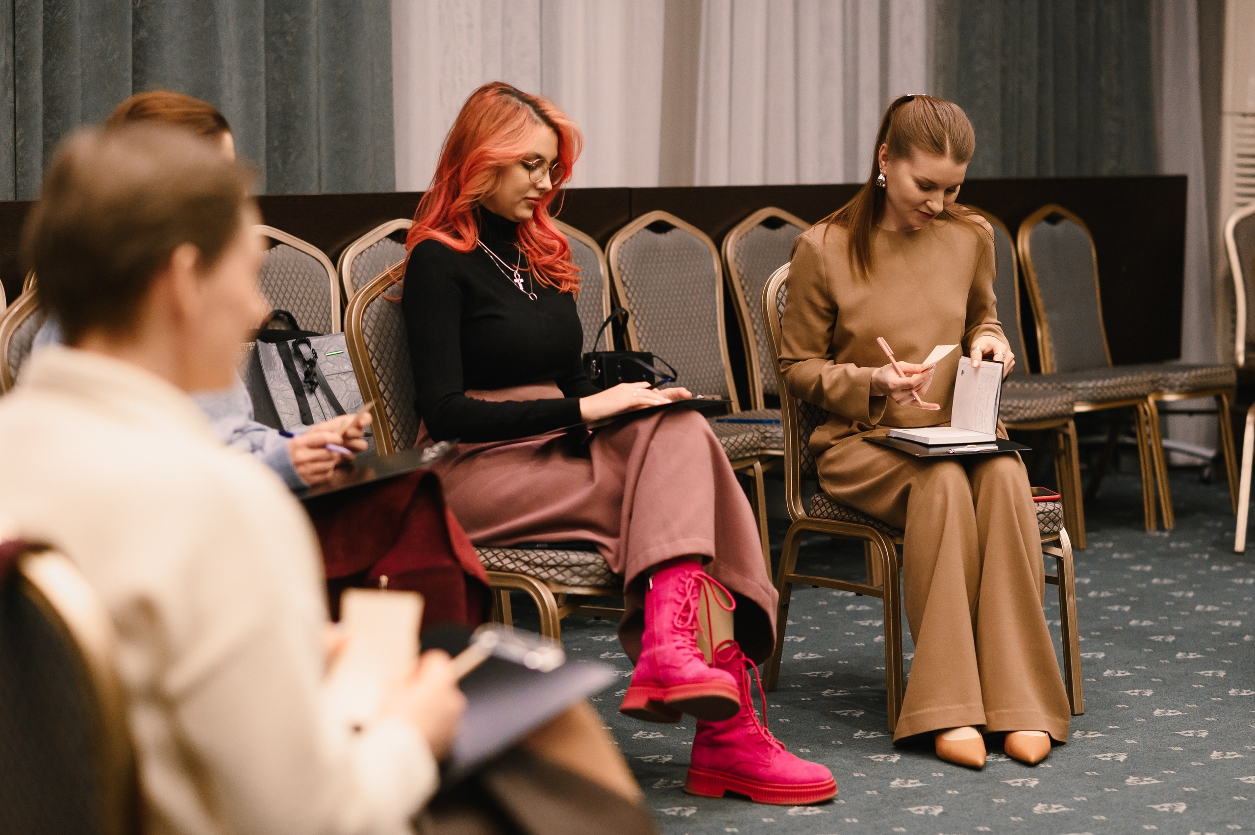 «Театр в квадрате». Клуб Читалка. Wedding and family photographer USA