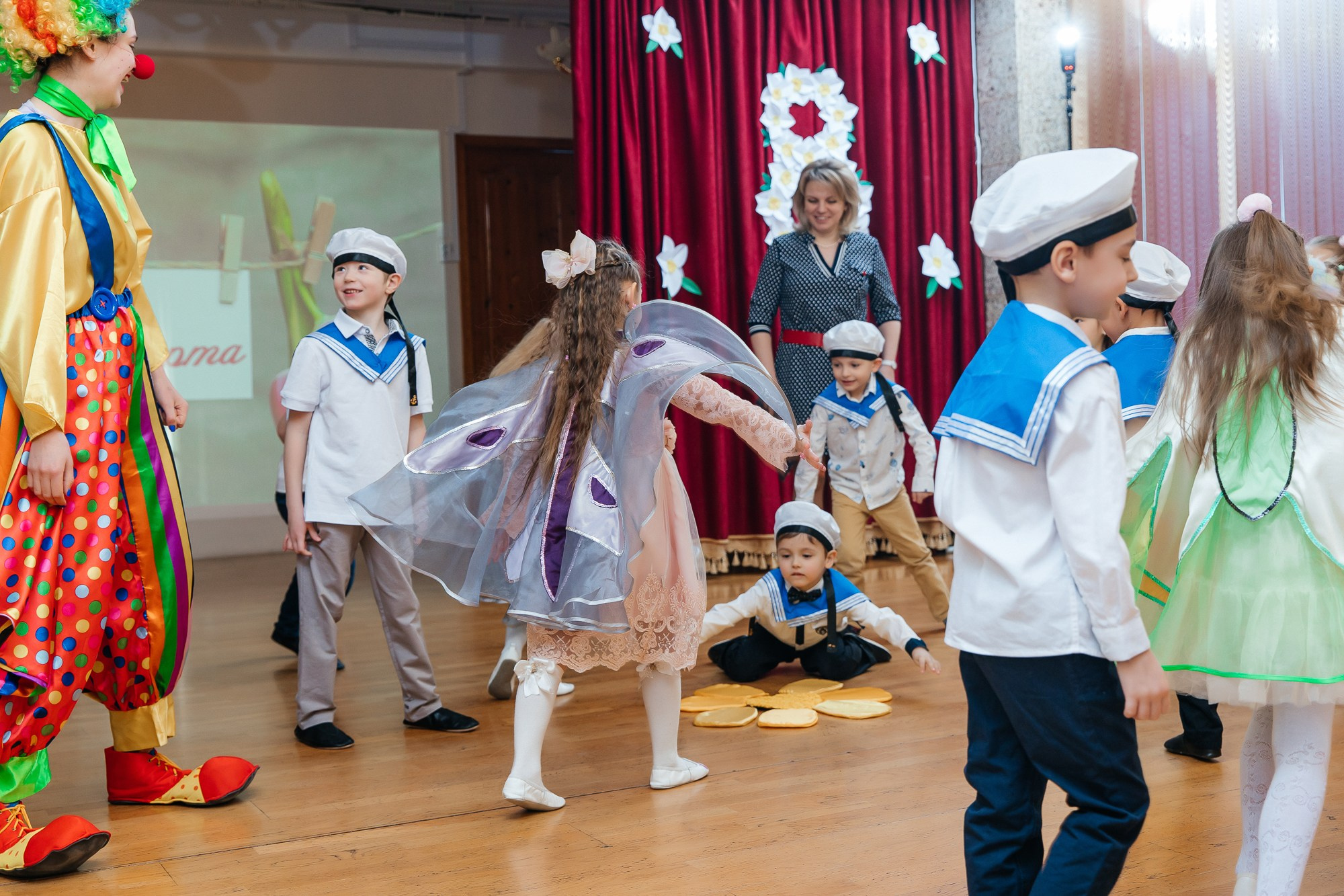 Детский сад № 93 — Утренник (10.03.2023). Свадебный и семейный фотограф Крамар Наталья