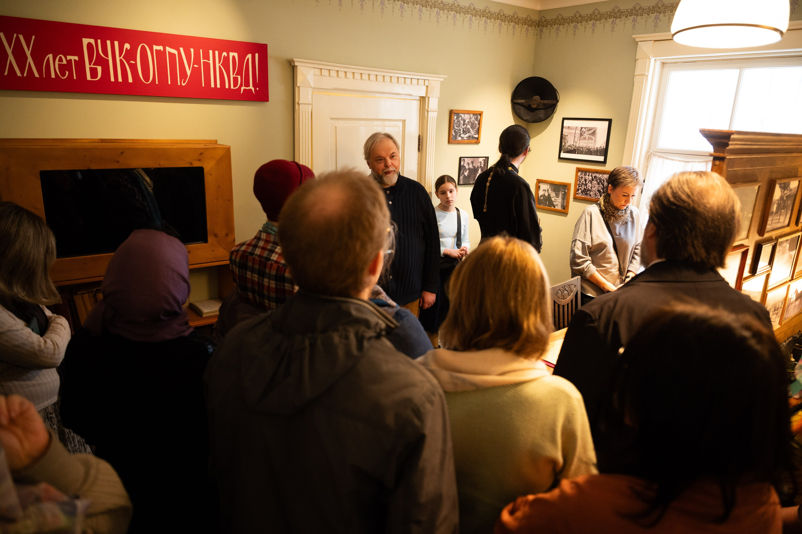 Паломническая поездка на Бутовский полигон. Антон и Татьяна Денисенко — В храме