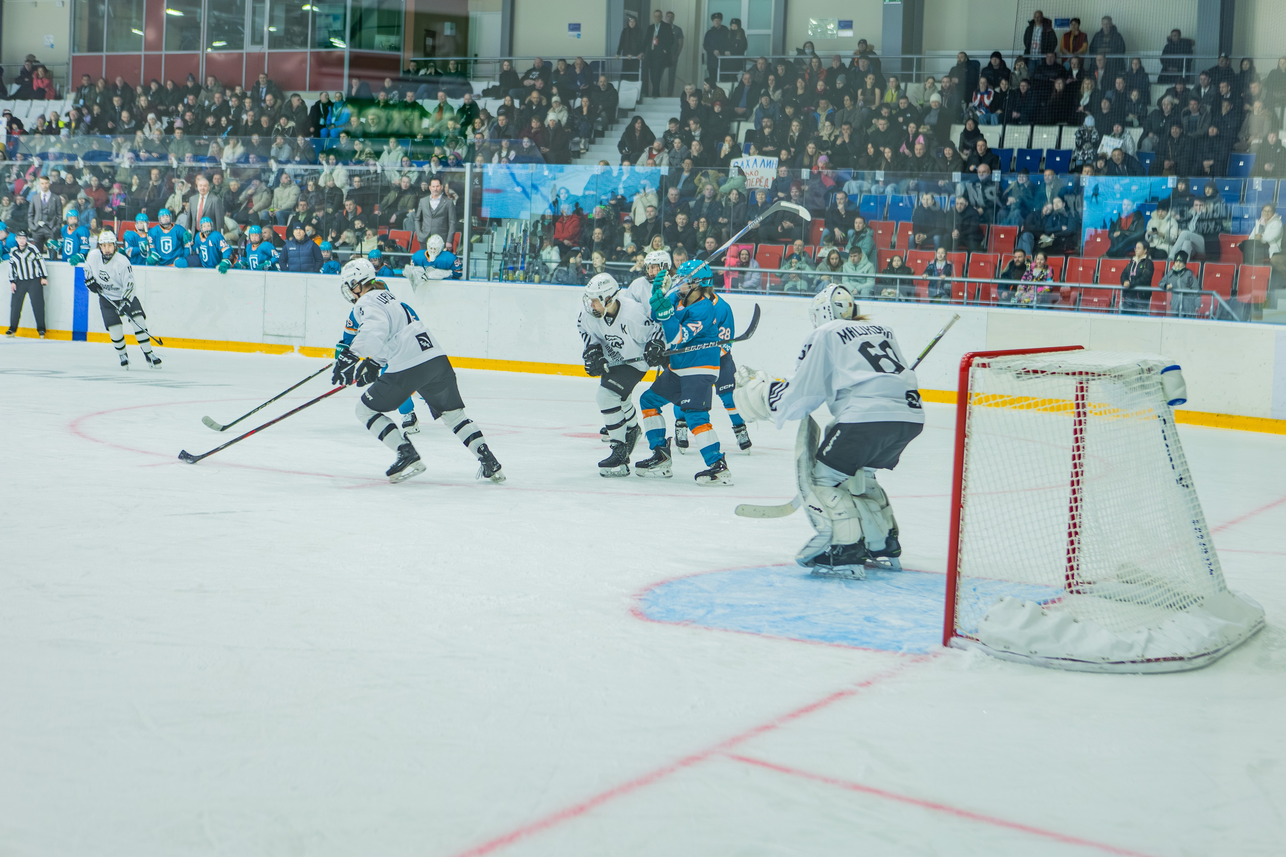 Матч «Сахалин"-"Белые Медведицы». Свадебный фотограф в Южно-Сахалинске Валерий Харченко