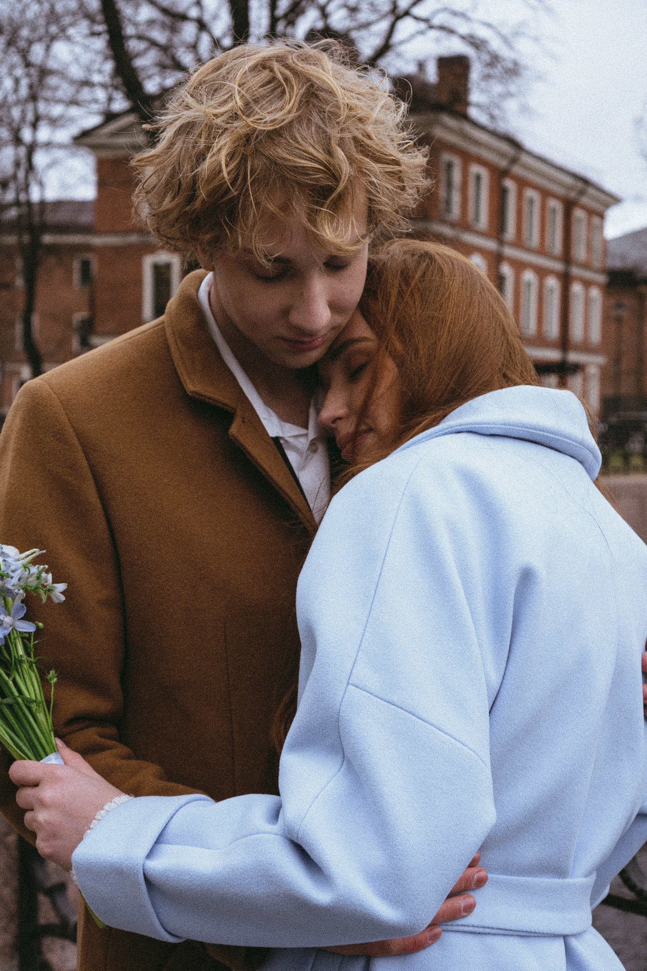 СВАДЕБНАЯ СЬЕМКА В ОТЕЛЕ. СБОРЫ ЖЕНИХА И НЕВЕСТЫ И ТАКЖЕ ТОР И ПОДГОТОВКА К ПРОГУЛКЕ И ПРОГУЛКА ПО ПЕТРОГРАДКЕ. Профессиональный фотограф, Санкт-Петербург — Виктория Богомолова