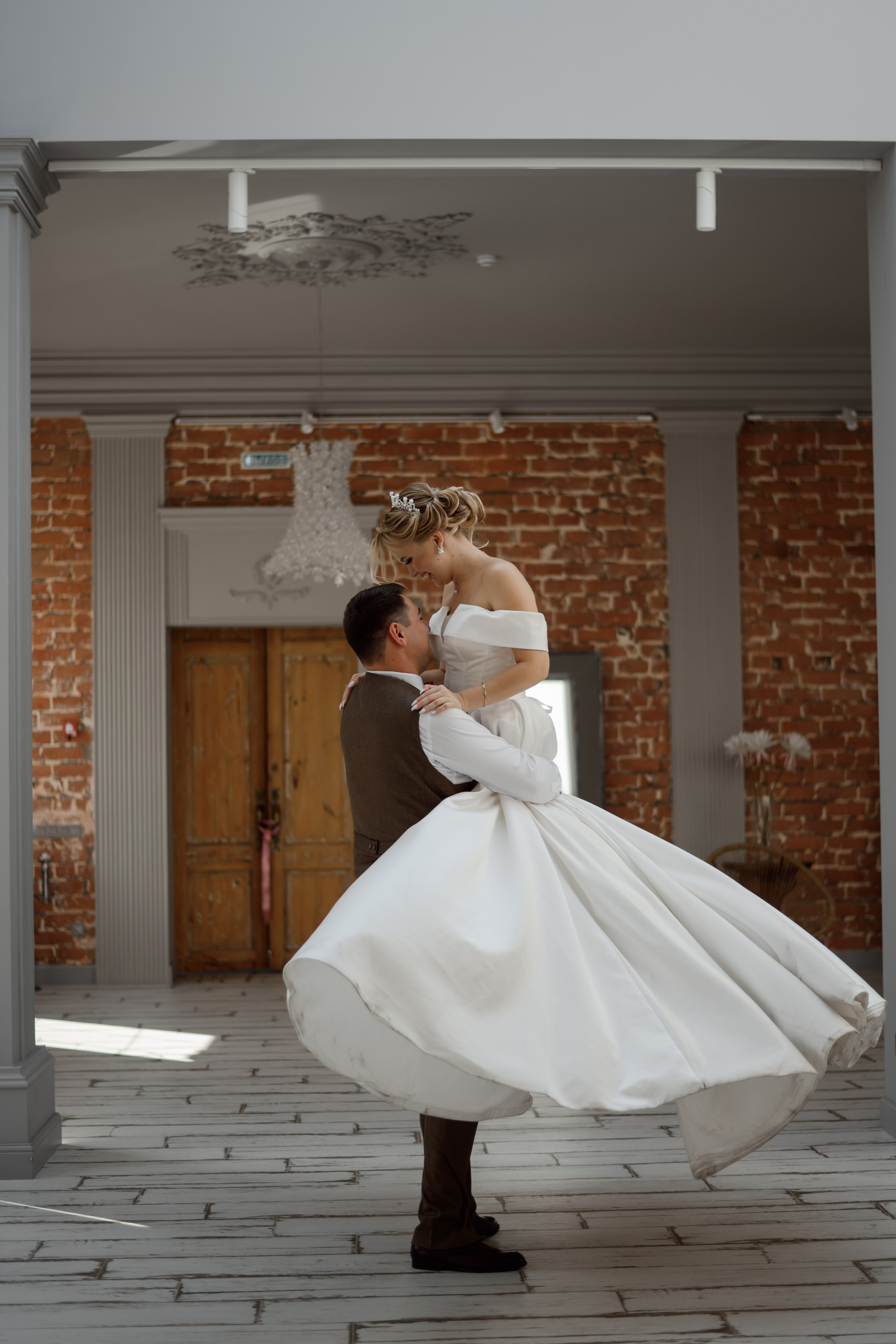 T & A. Свадебный фотограф в г. Астрахань. Так же выезжаю в другие города