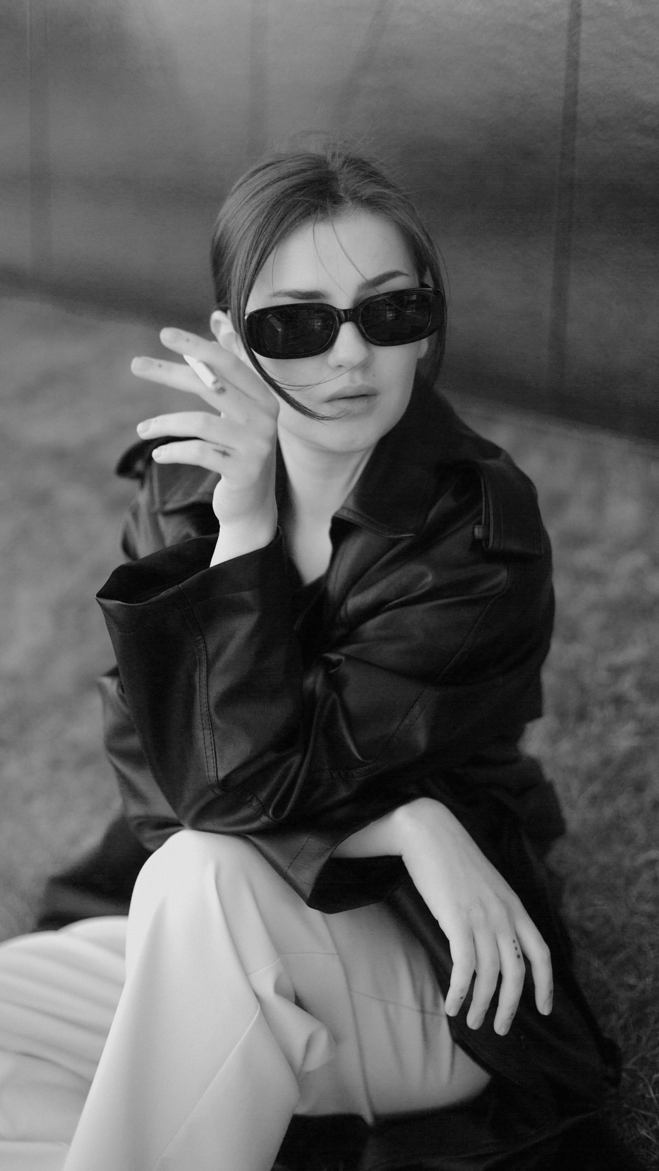 Полина ЧБ. Главная