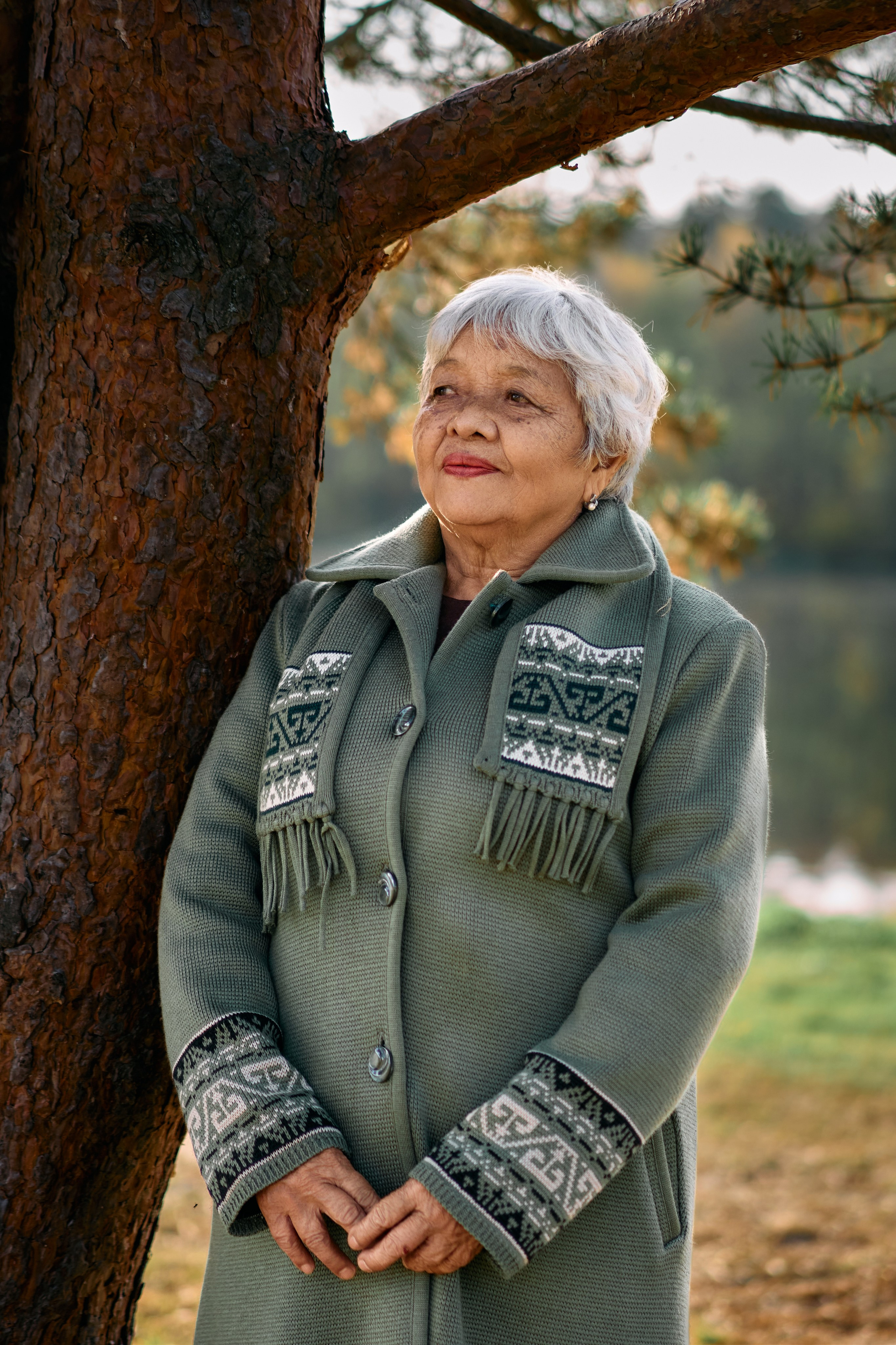 Фотосессия «Осенний вернисаж» для участников любительского объединения людей старшего поколения " Общение 55+». Фотограф Виталий Сид: профессиональная фотосъемка, обучение и новости индустрии