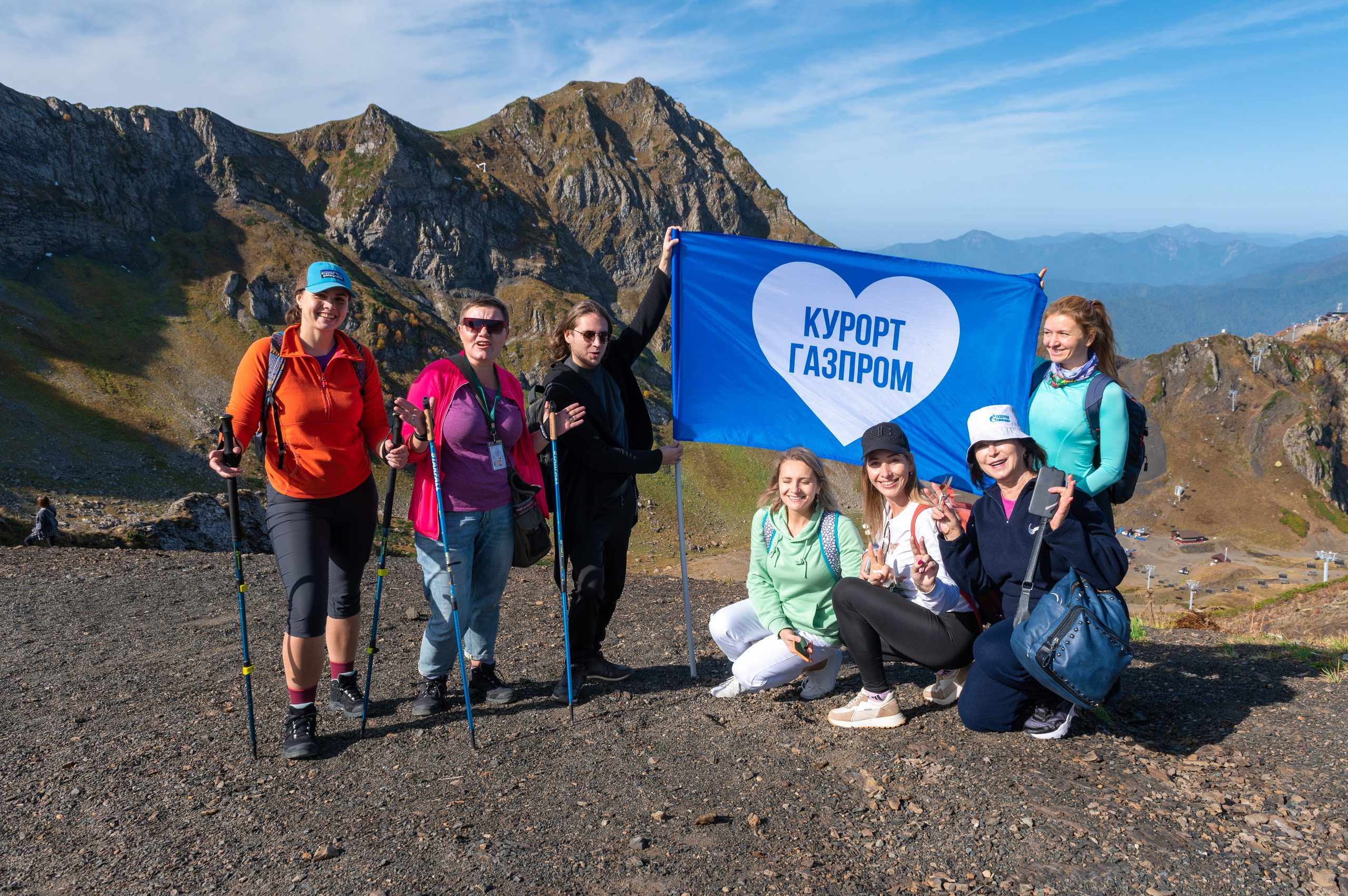 Хайкинг по трем курортам Красной Поляны 2022. Репортажный фотограф в Красной Поляне и Сочи Павлюченко Екатерина