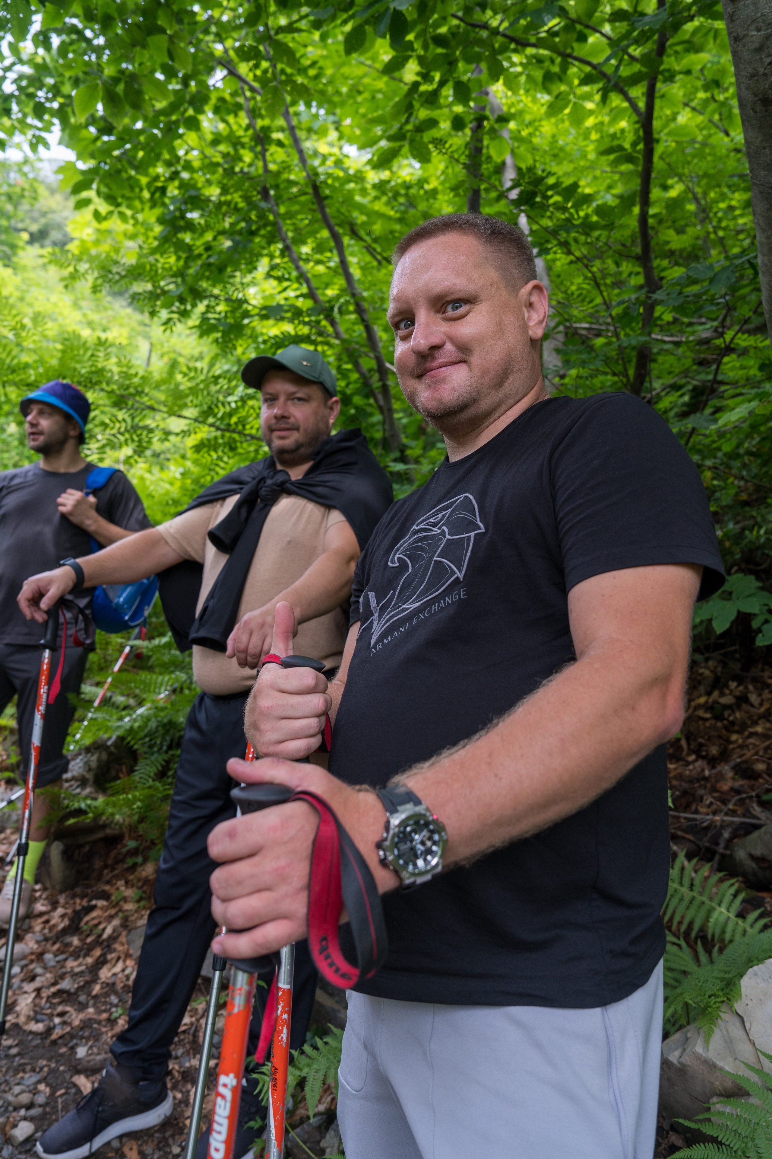 MICE мероприятие для компании «Доставка морем»: хайкинг к Ачипсинским водопадам. Репортажный фотограф в Красной Поляне и Сочи Павлюченко Екатерина