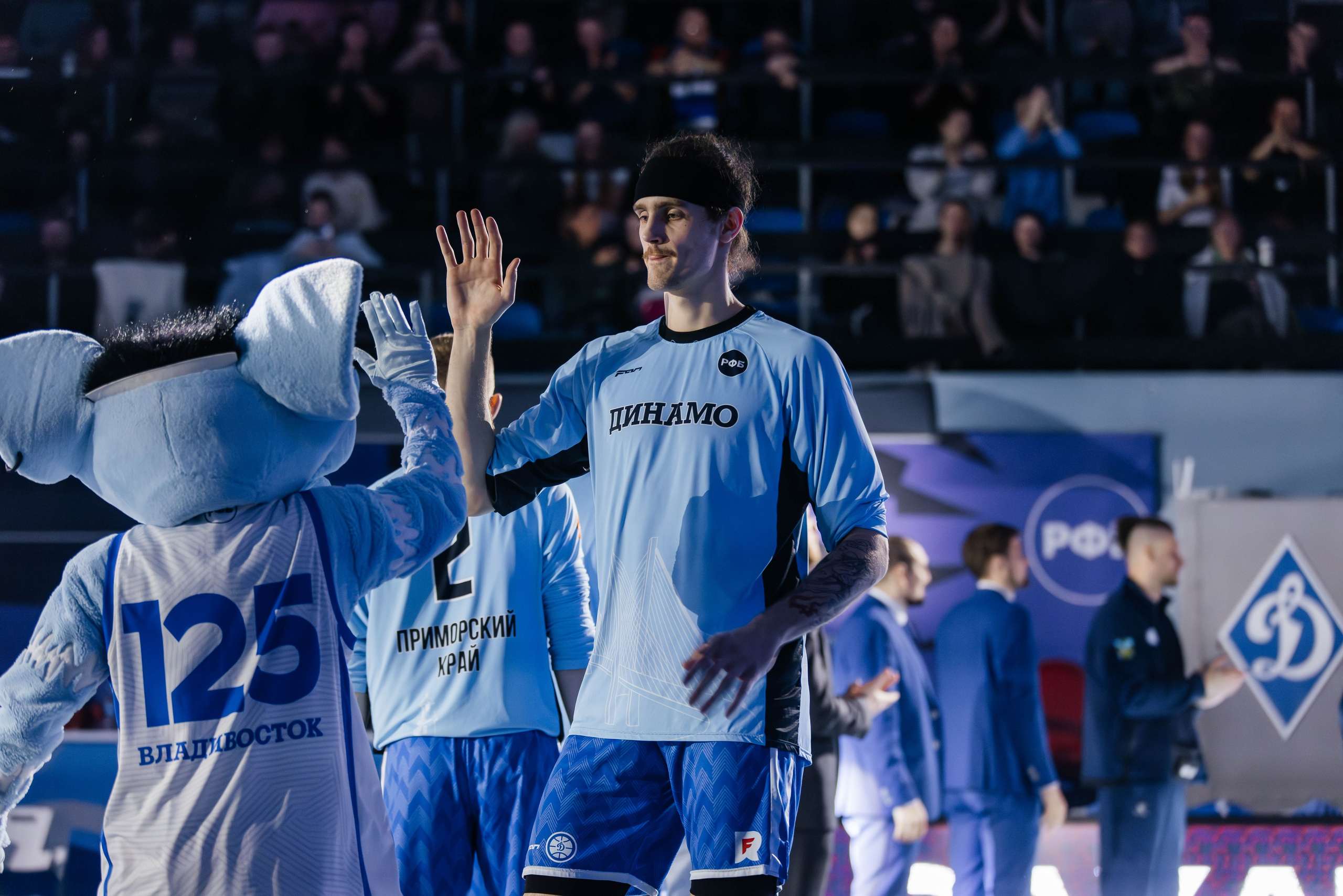 Баскетбол — Динамо. Репортажный и свадебный фотограф во Владивостоке Максим Цой