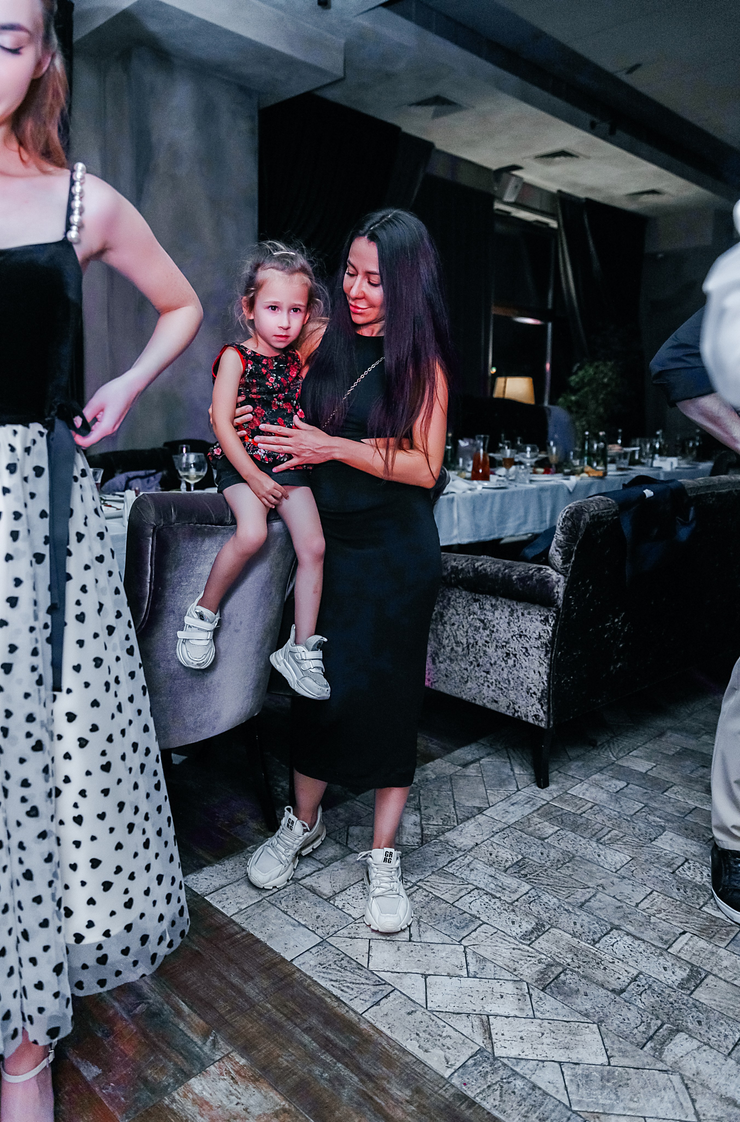 11 класс Гимназия 69. Фотограф и Видеограф в Краснодаре Юлия Солодченко