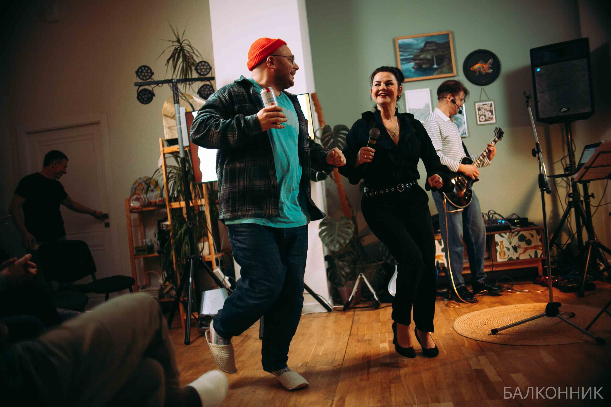 «Балконник». Ваш репортажный фотограф Артемий Антонов