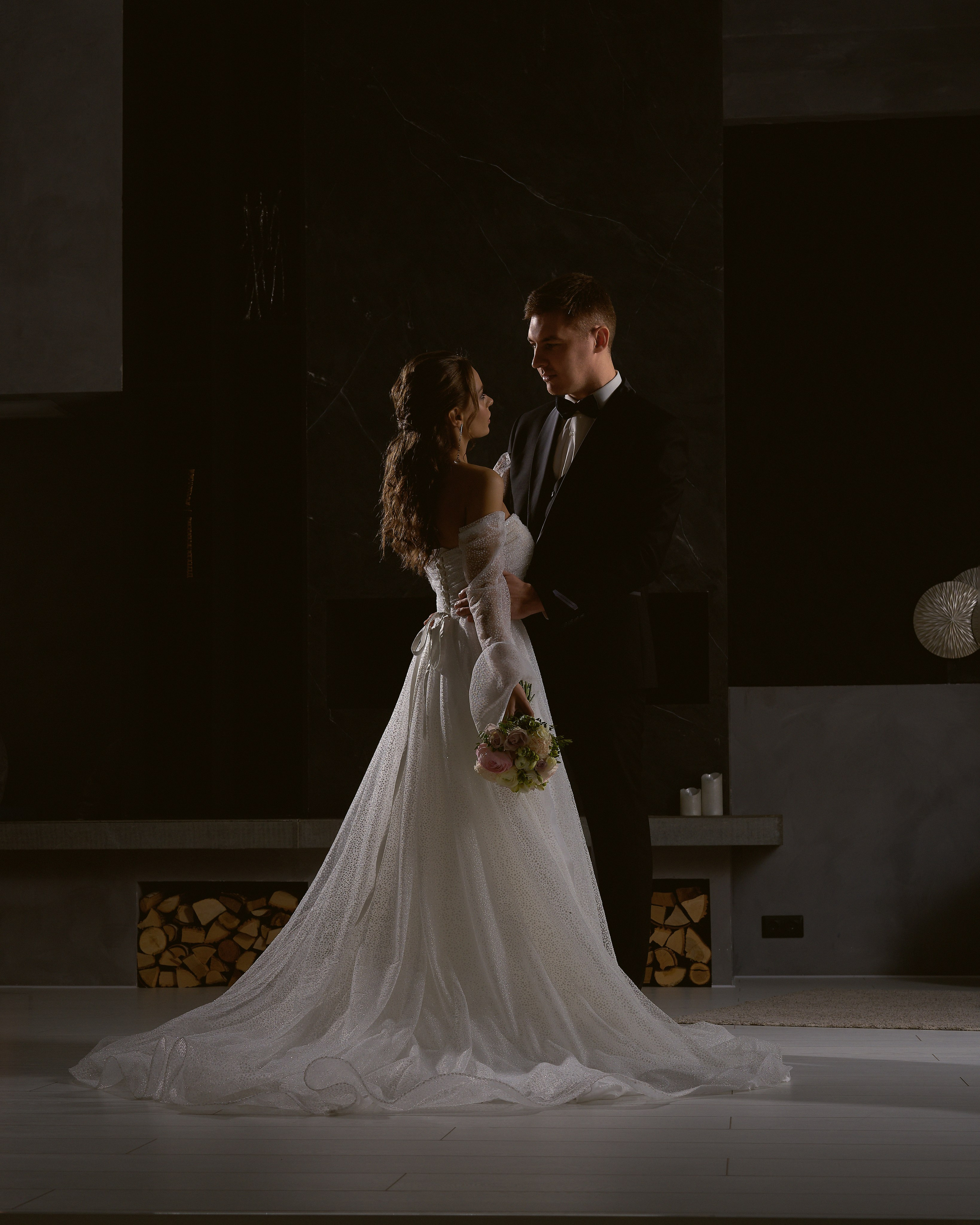 Свадебная съёмка в фотостудии