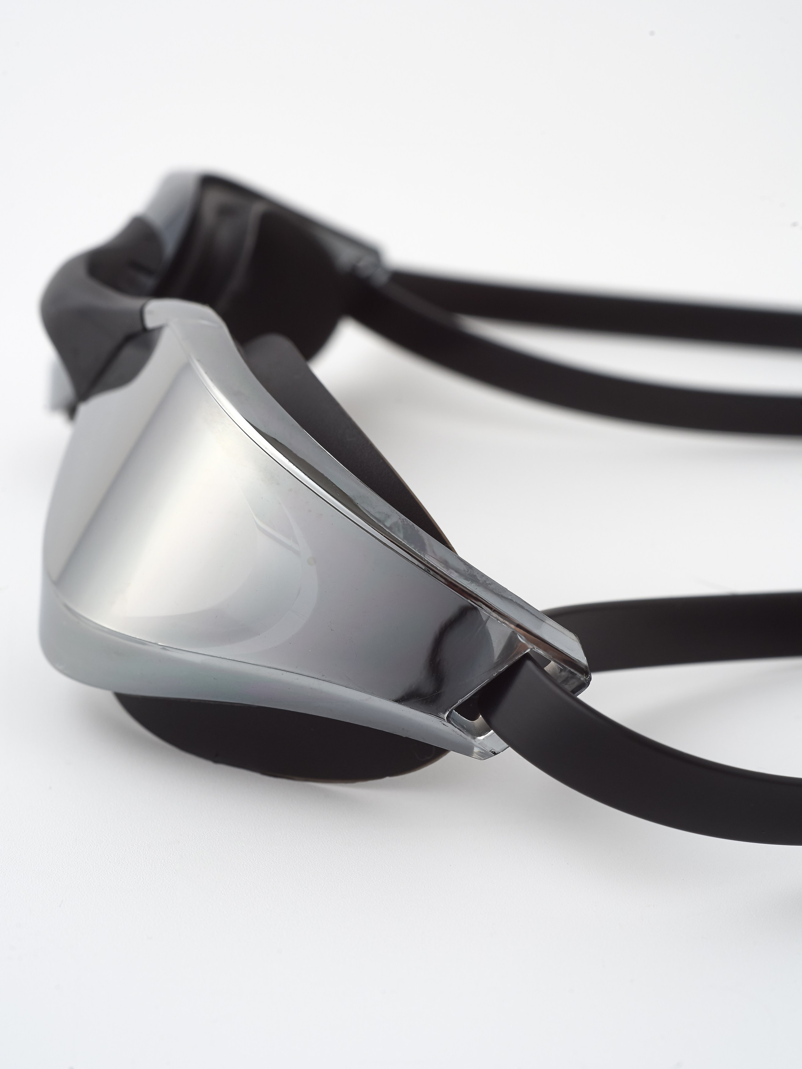 Фотосъемка очков. Предметный фотограф, инфографика и видео в Санкт-Петербурге