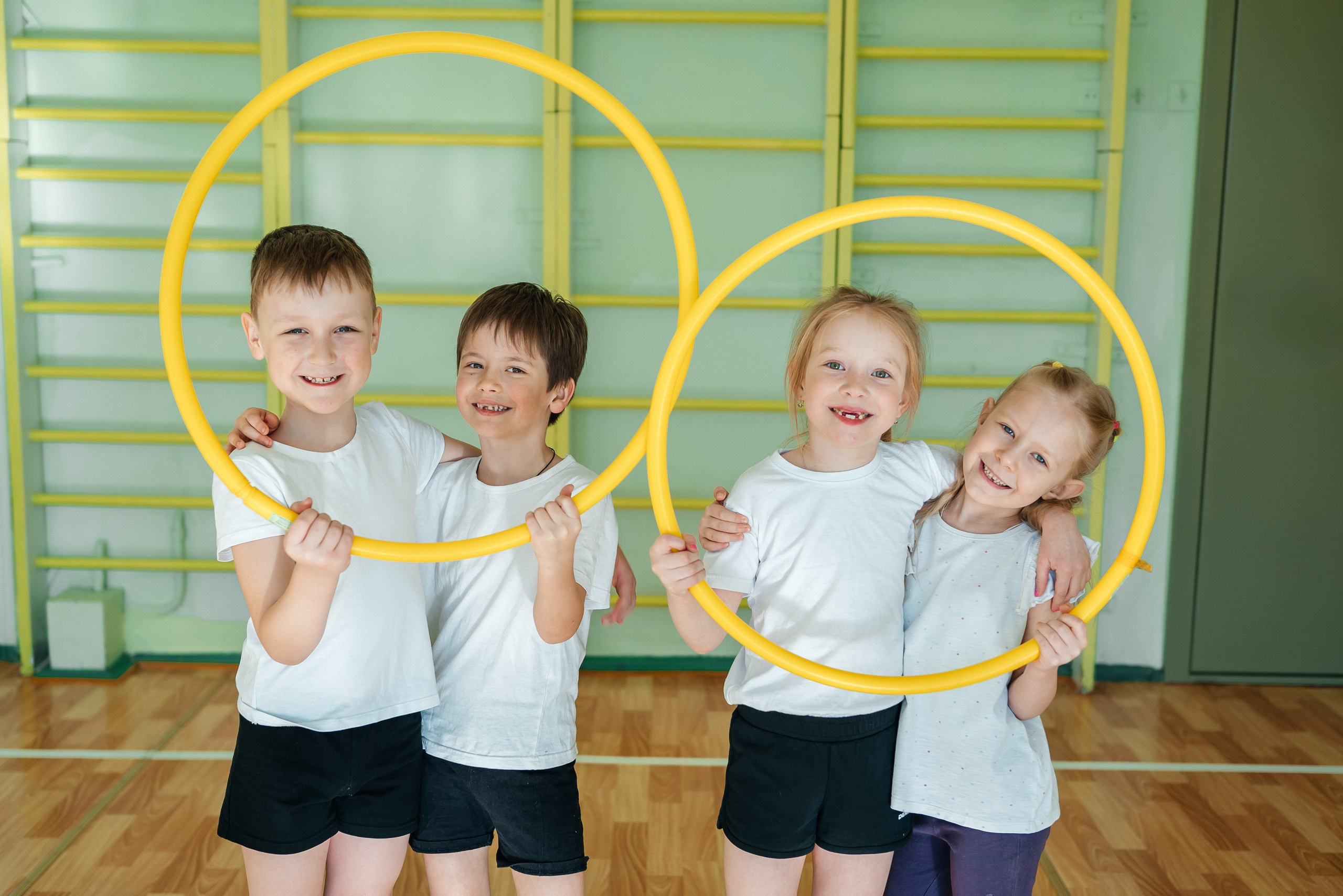 Детский сад. Фото. Современные выпускные альбомы. Воткинск