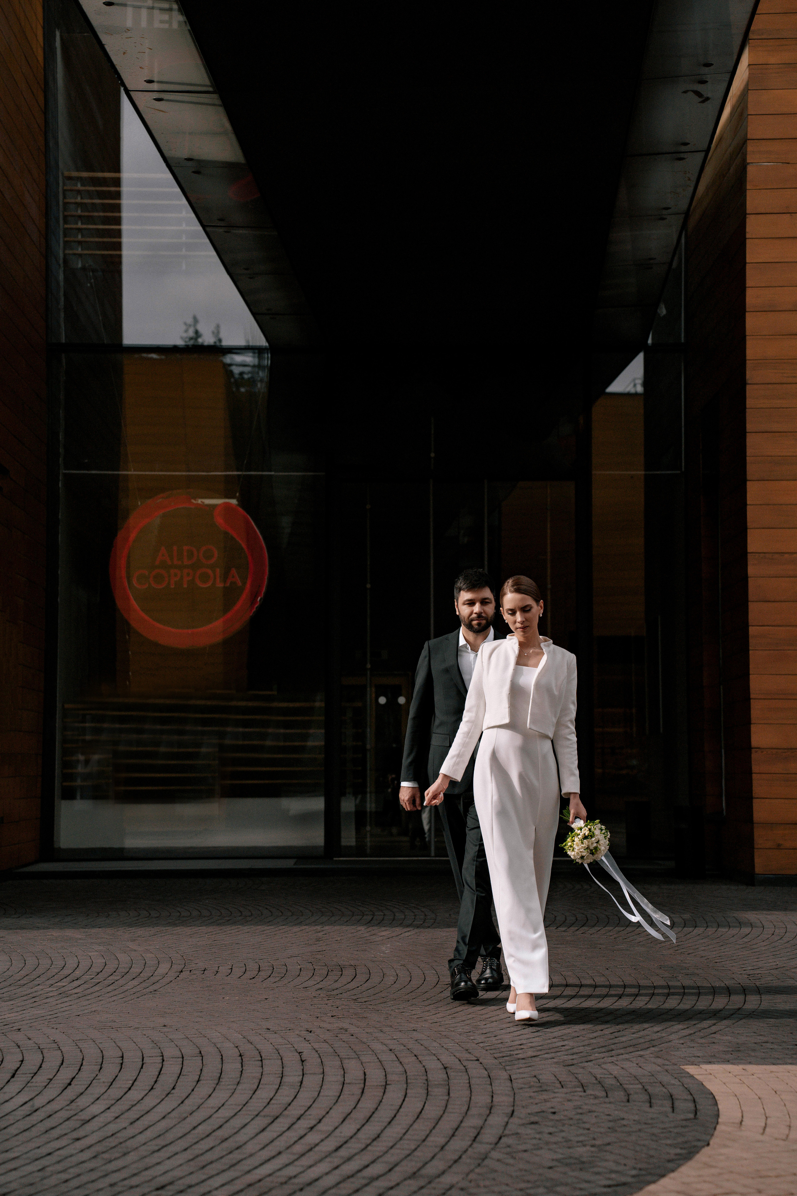 Свадебная фотосессия в ЗАГСе Барвиха Luxury Village