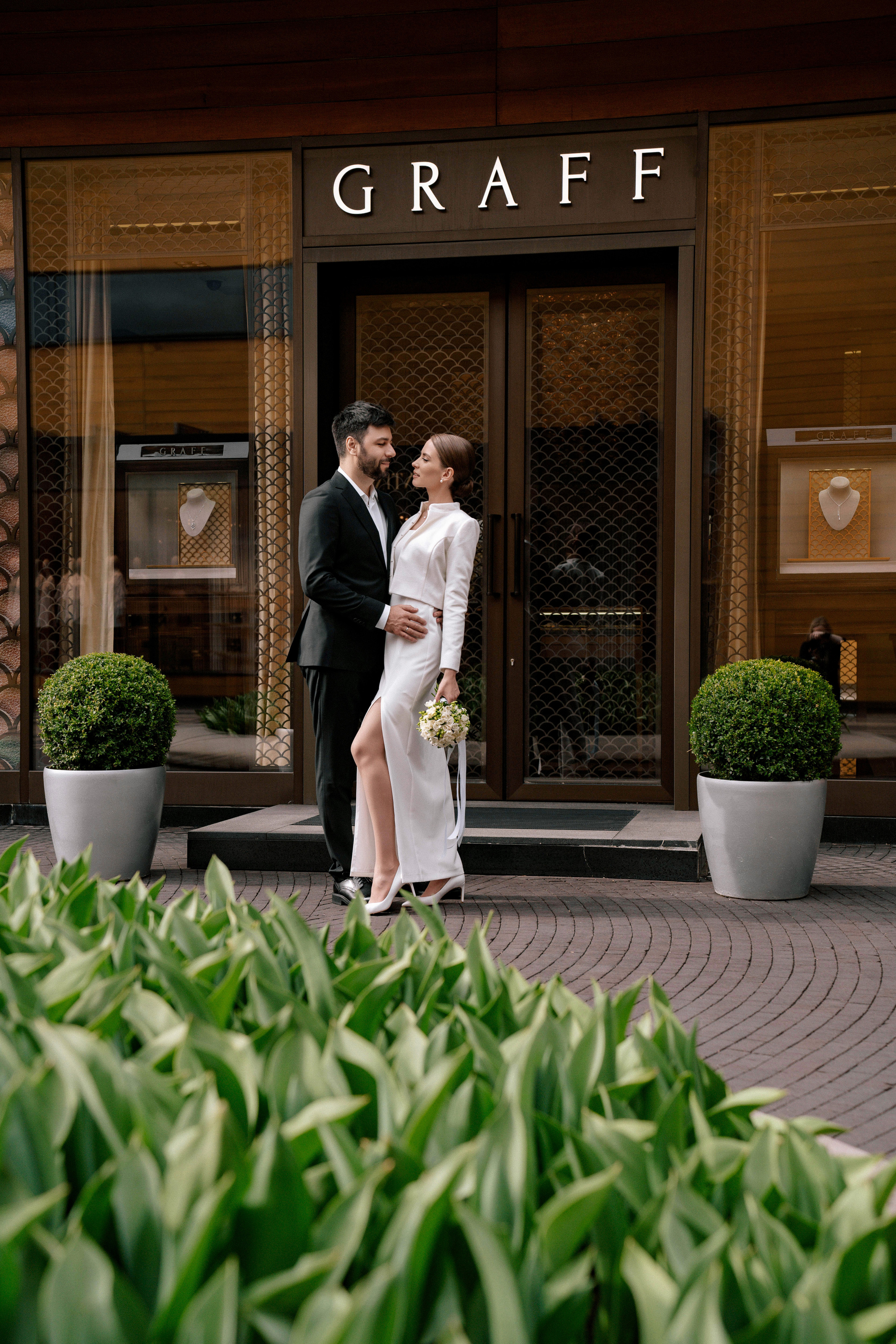 Свадебная фотосессия в ЗАГСе Барвиха Luxury Village