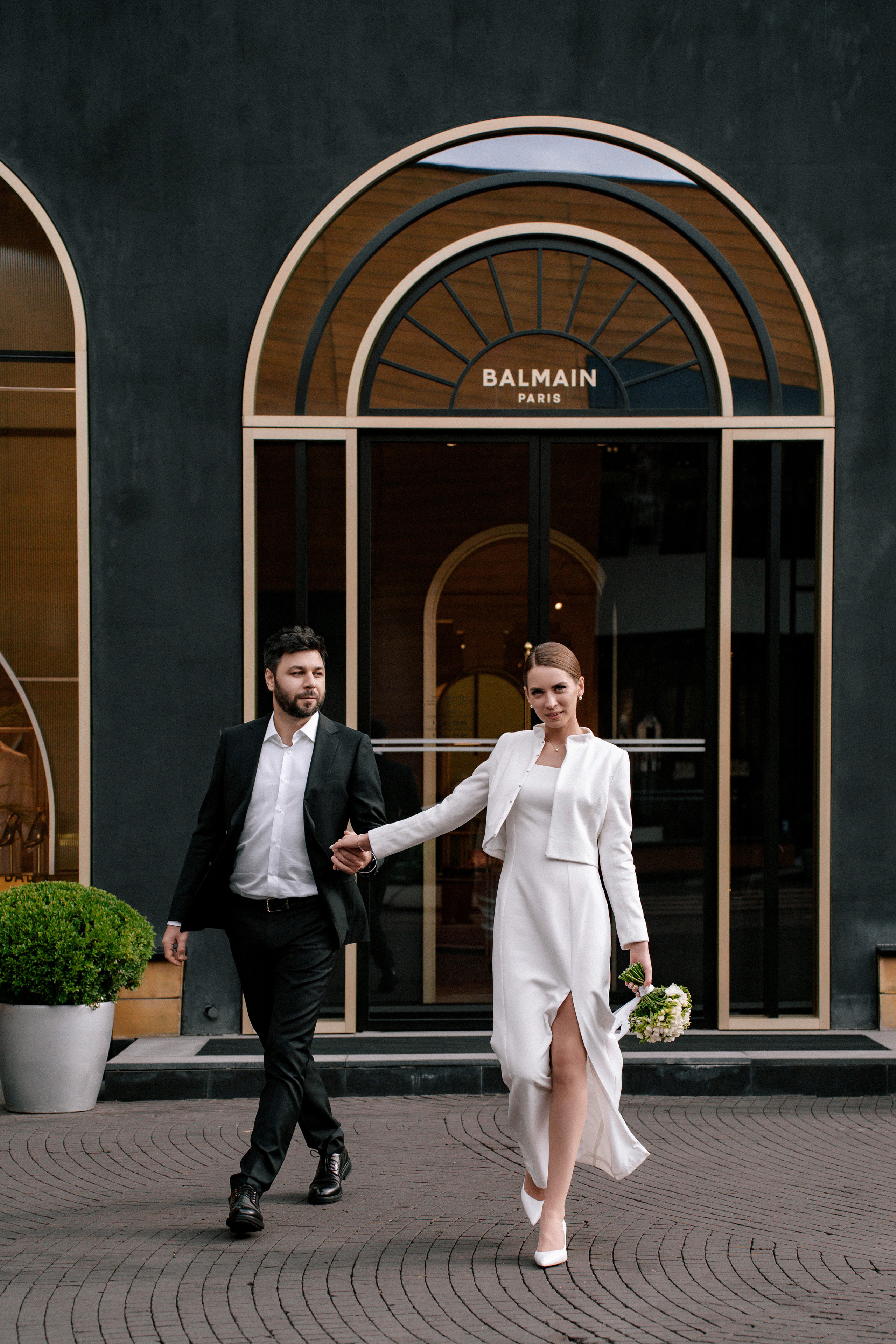 Свадебная фотосессия в ЗАГСе Барвиха Luxury Village