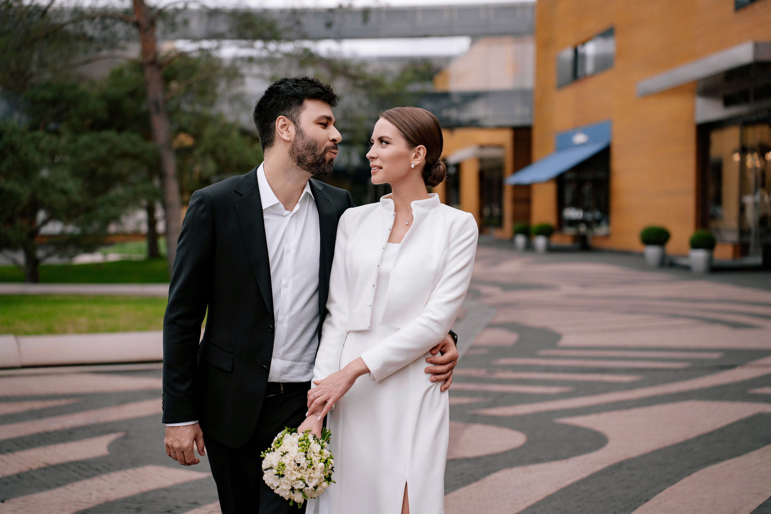 Свадебная фотосессия в ЗАГСе Барвиха Luxury Village