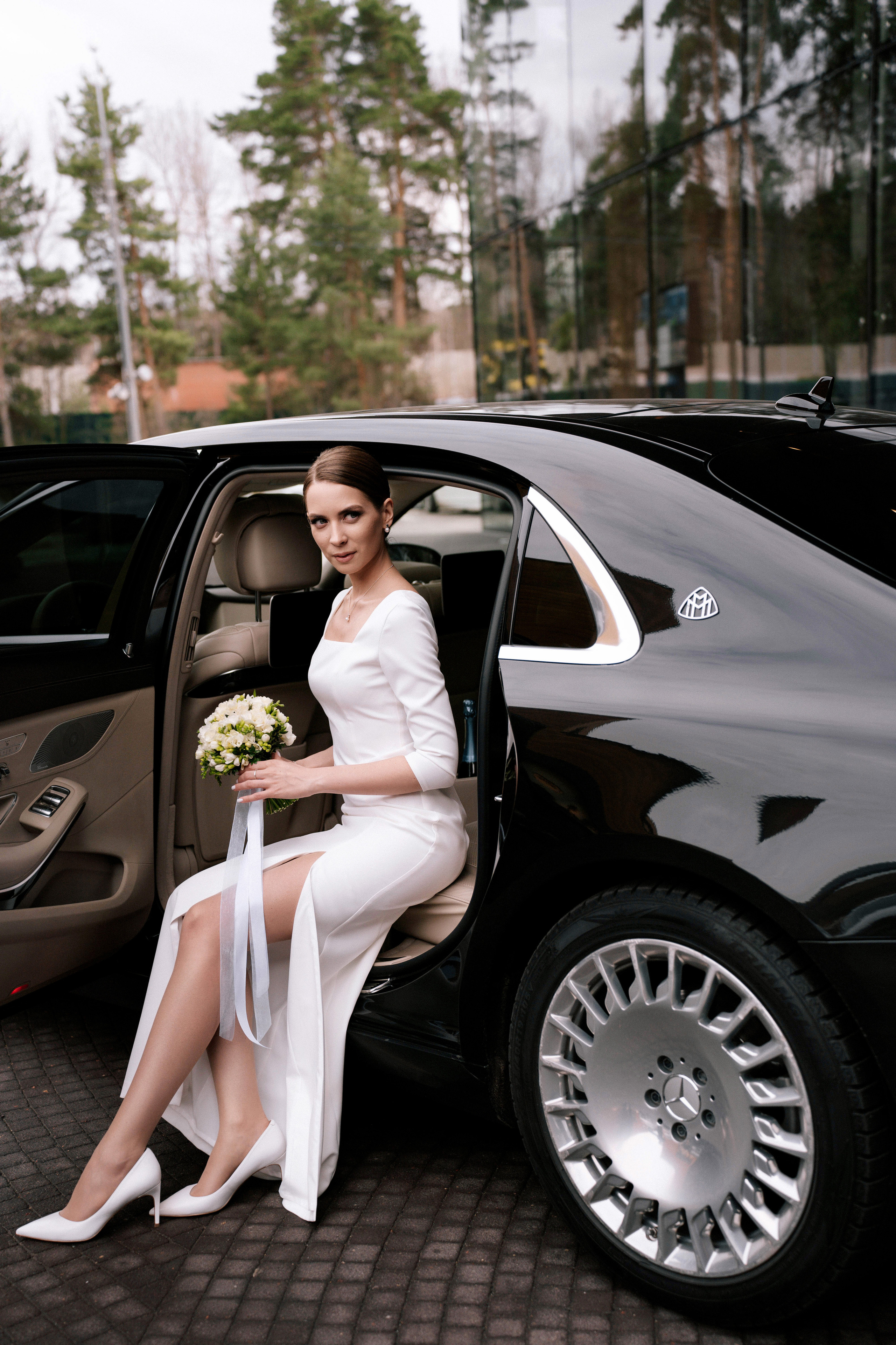 Свадебная фотосессия в ЗАГСе Барвиха Luxury Village