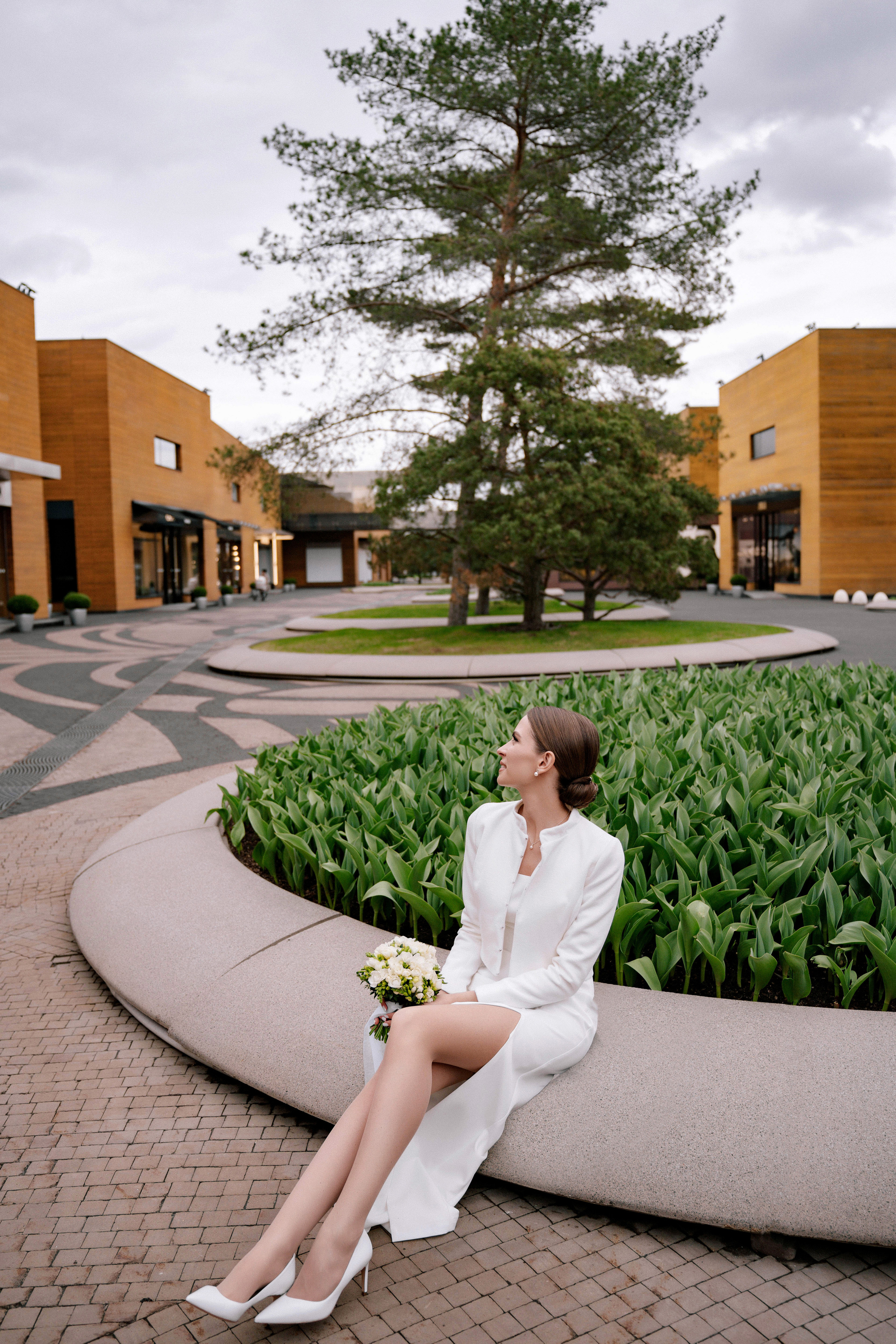 Свадебная фотосессия в ЗАГСе Барвиха Luxury Village