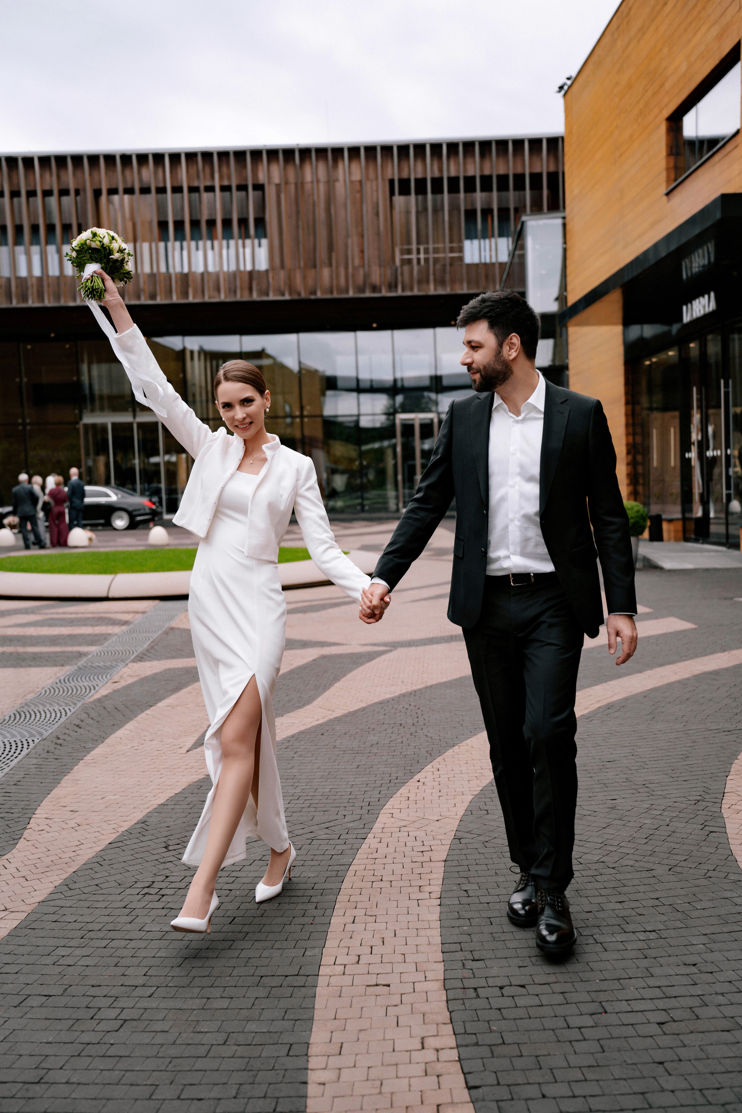 Свадебная фотосессия в ЗАГСе Барвиха Luxury Village