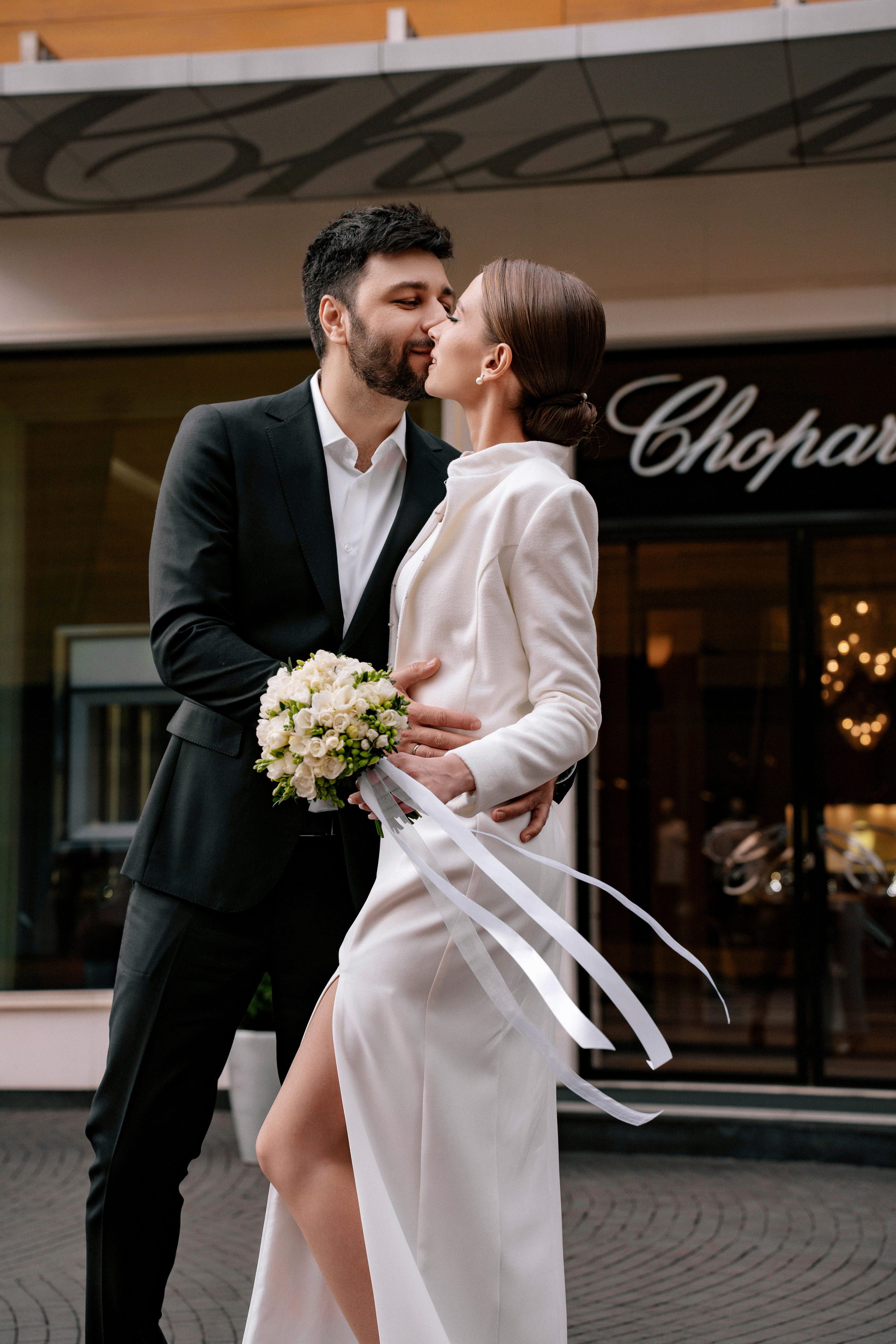 Свадебная фотосессия в ЗАГСе Барвиха Luxury Village