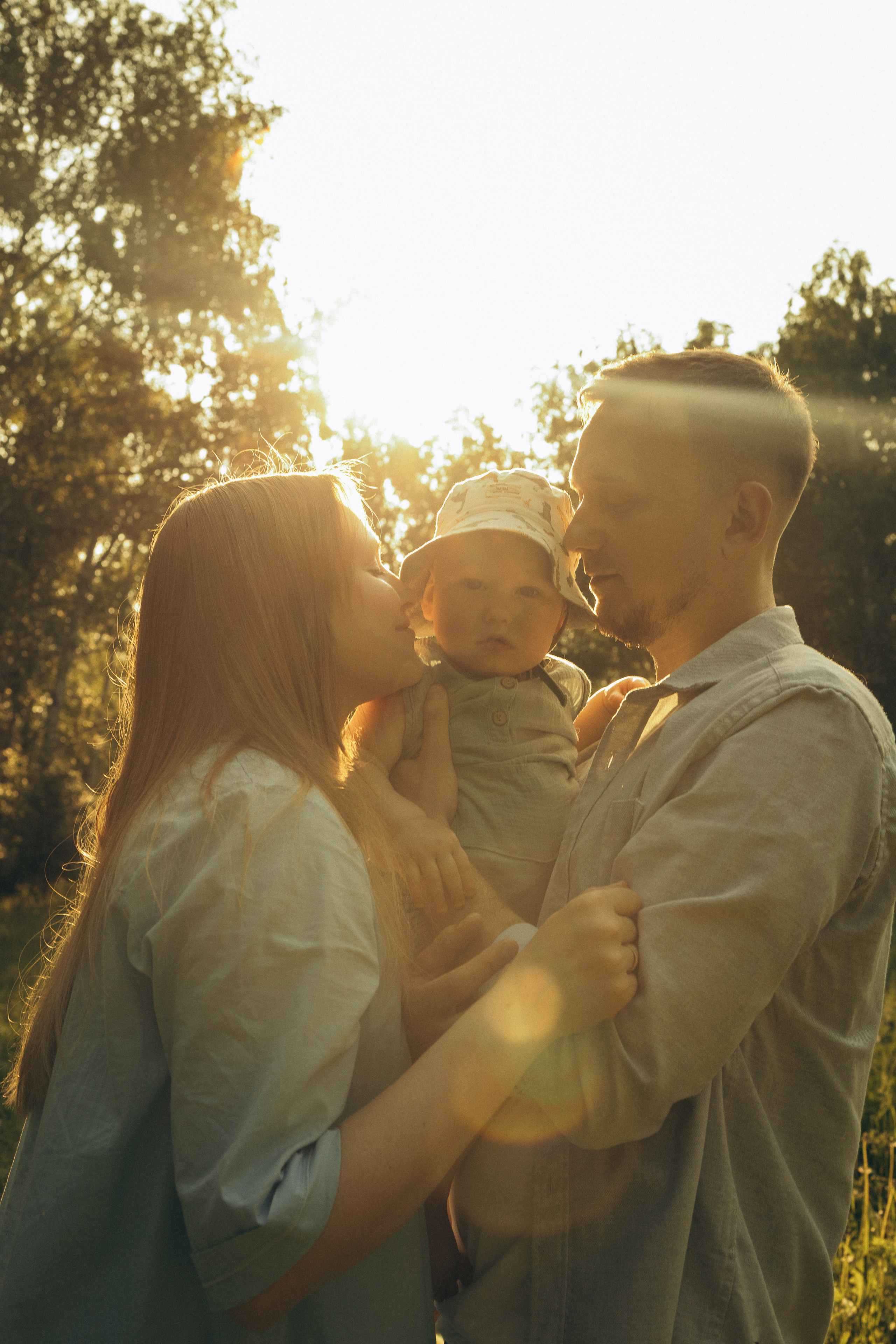На природе. Семейный фотограф Новосибирск Фотограф на выписку Новосибирск