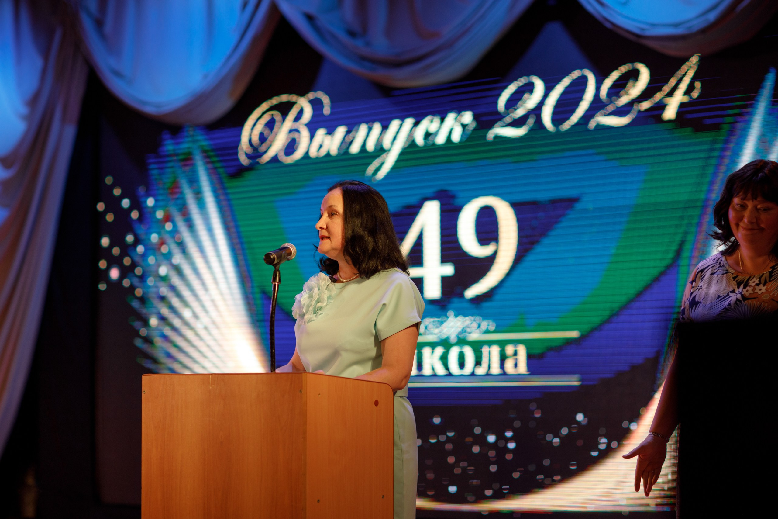 Вручение аттестатов. Свадебный фотограф в Ярославле Анастасия Архипова