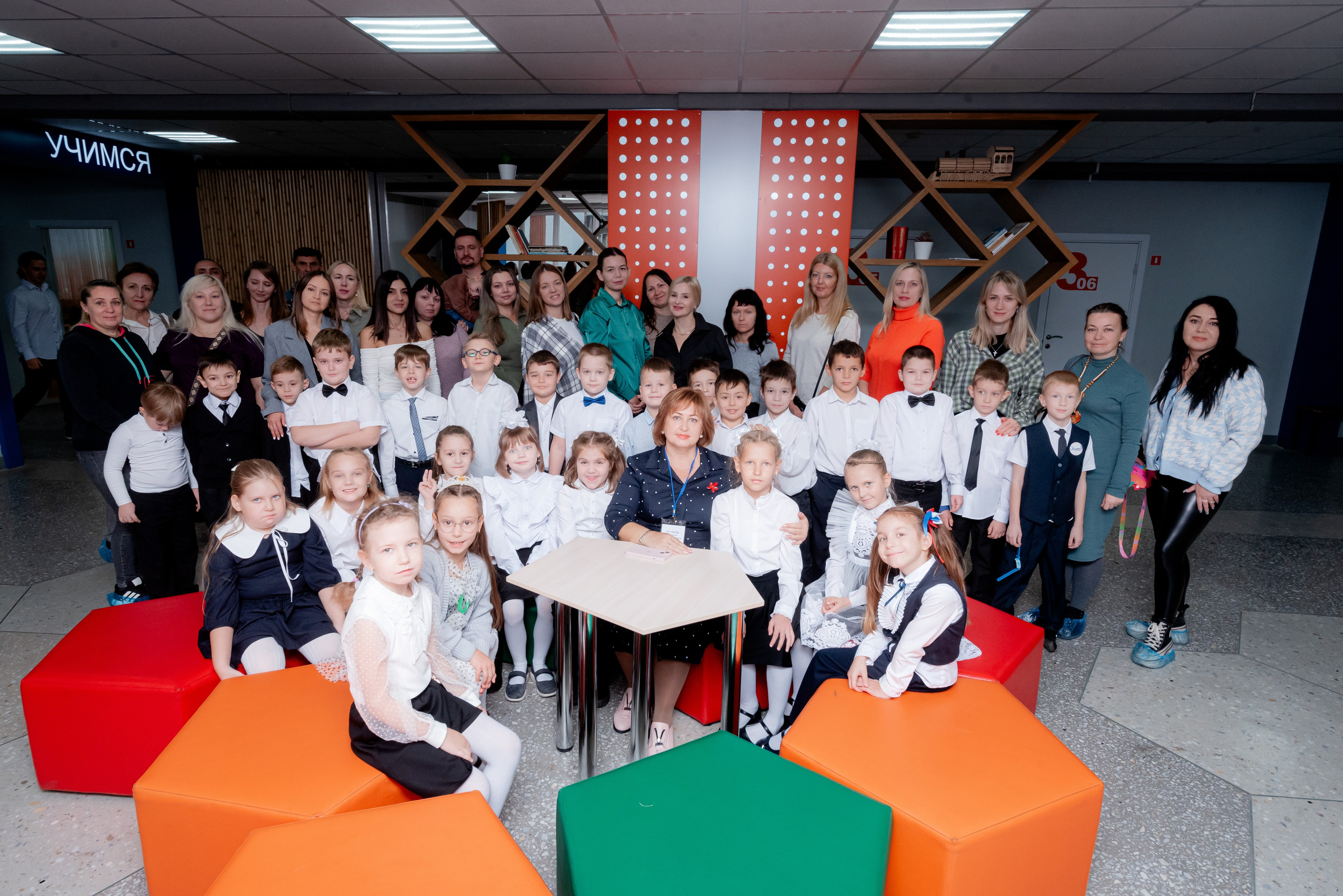 Открытый урок первоклашек в Школе. Фотограф в Волгограде и Волжском Александр Горбань