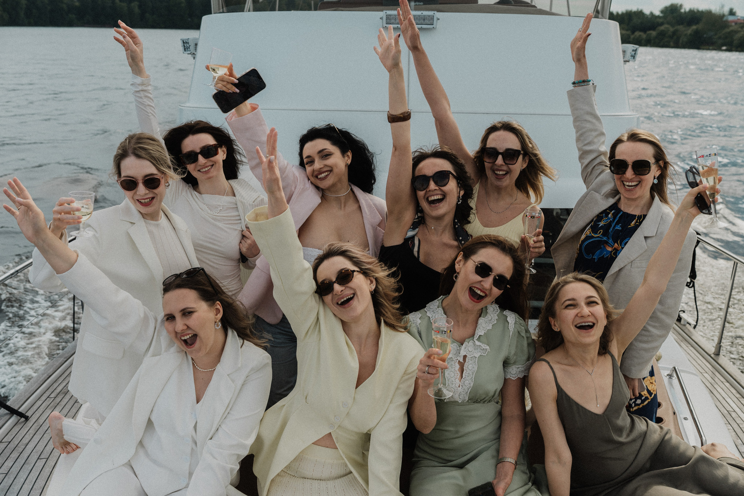 Девичник на яхте. Фотограф в Москве Ангелина Ким