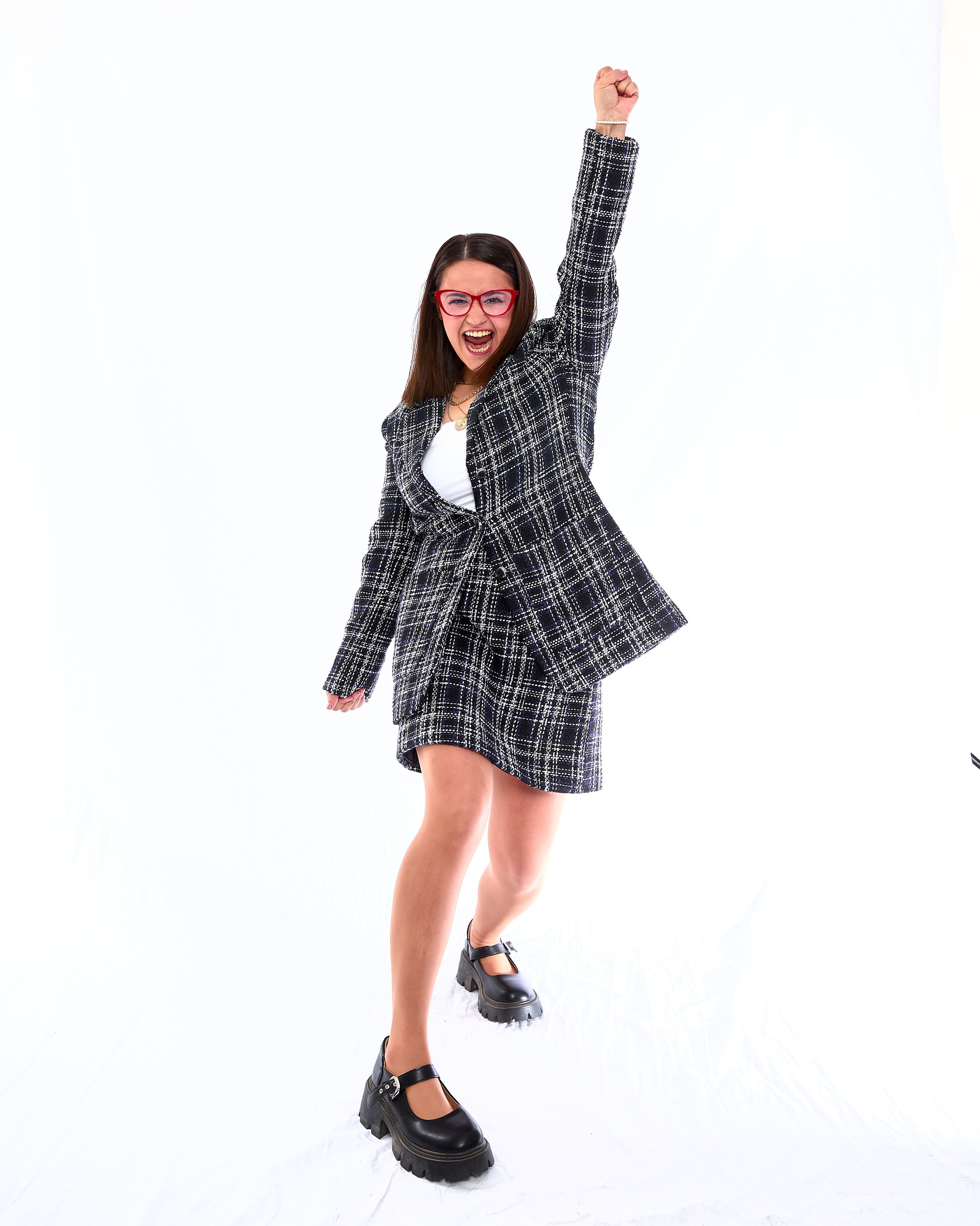 VAVADA. Святослав Лебедев | Рекламный фотограф — Коммерческая съемка, Арт-дирекшн, AI-интеграция