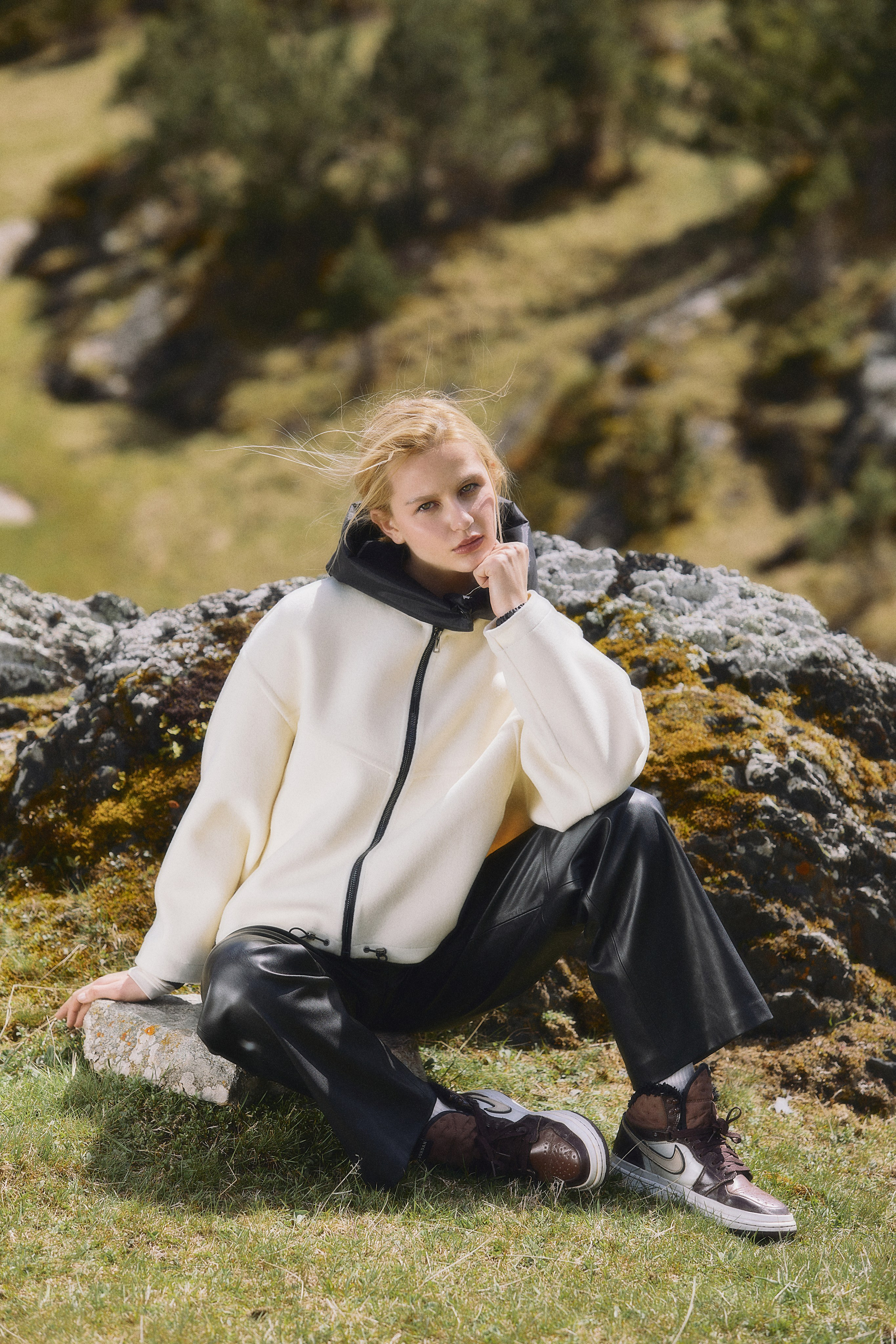 Solstand 2025. Фотограф Продюсер в горах КБР / Москва  Нальчик Горы