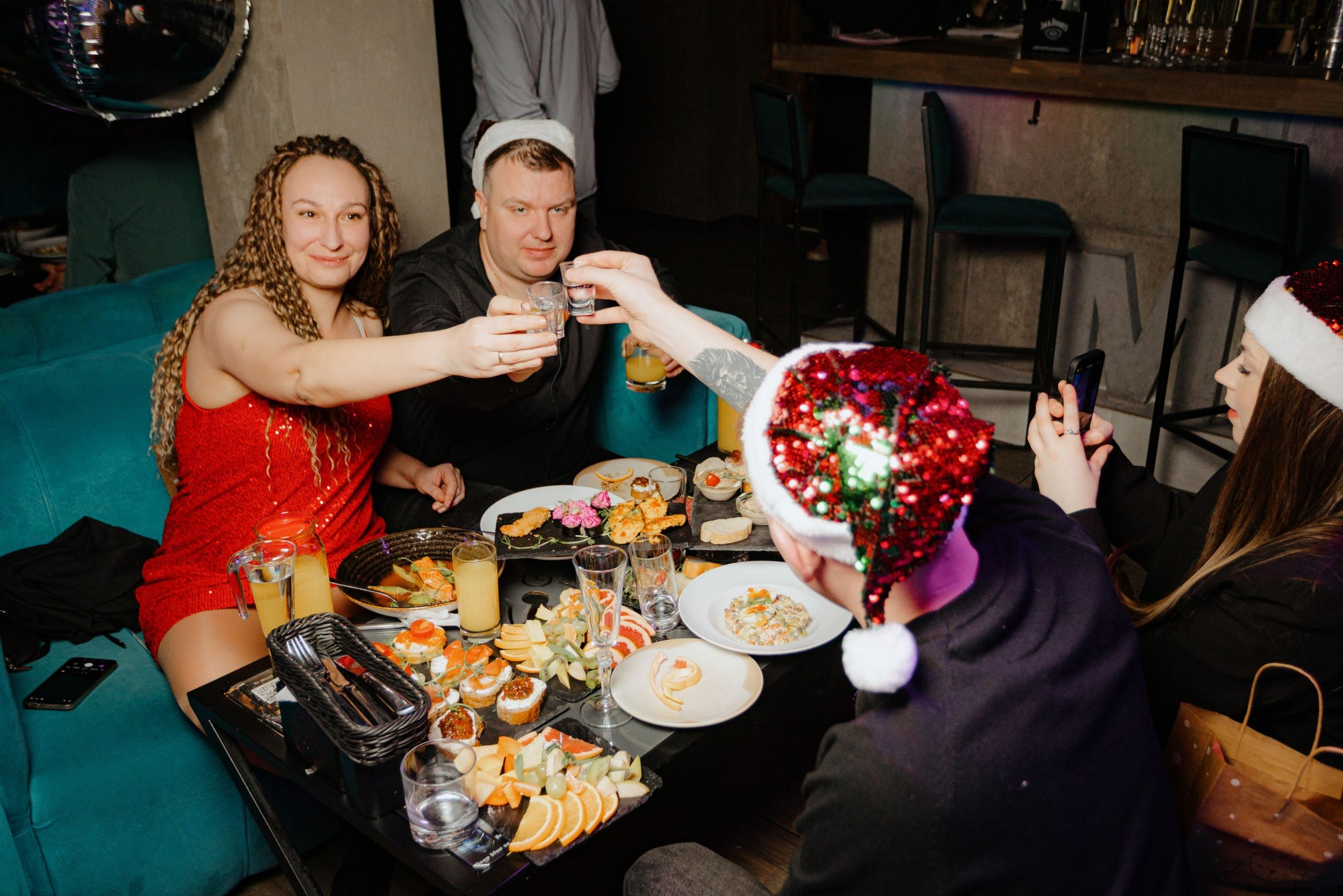 New Year 2026. Мята Спортивная — Кальянная, караоке, бар в Минске