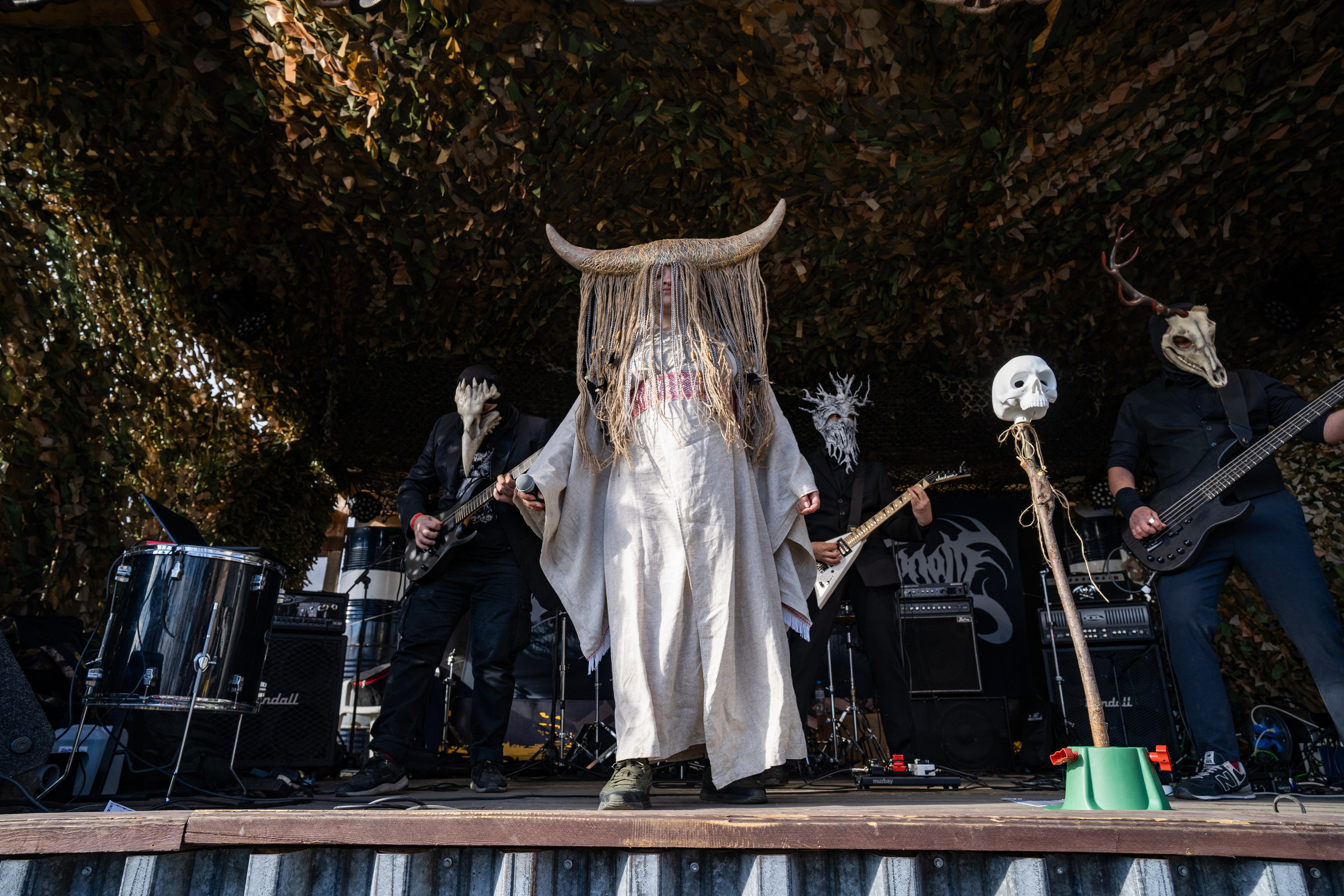 Фестиваль «ПОСРЕДИ КЛАДБИЩ И БОЛОТ»|Архангельск. Концертный и репортажный фотограф в Санкт-Петербурге Слава Пахомов