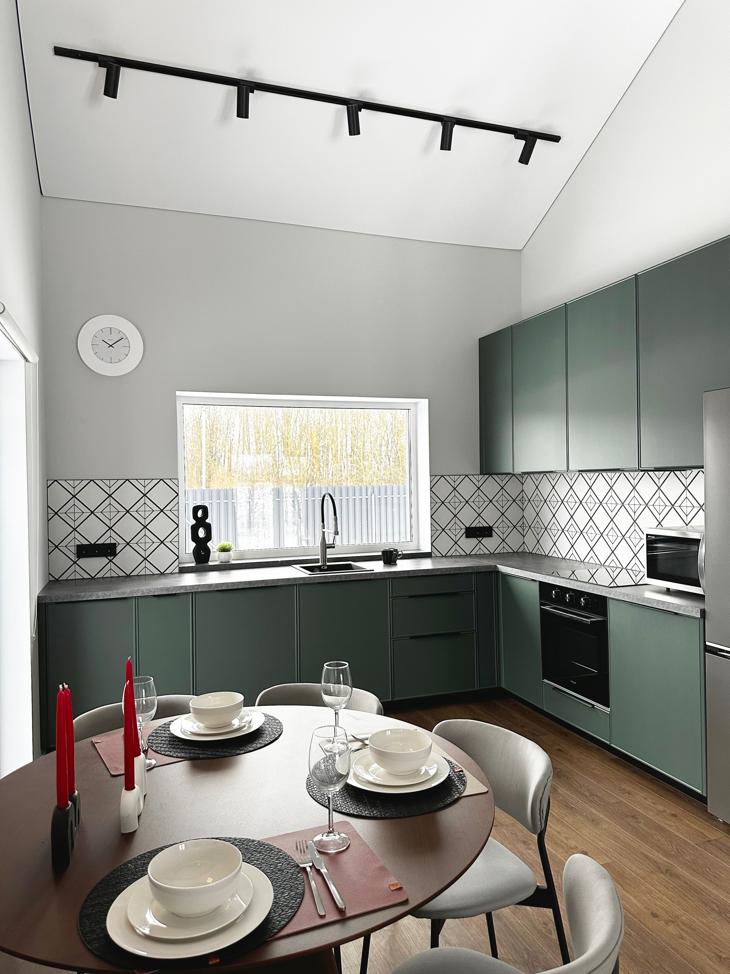 Дом на Радостной улице. Павлова Евгения