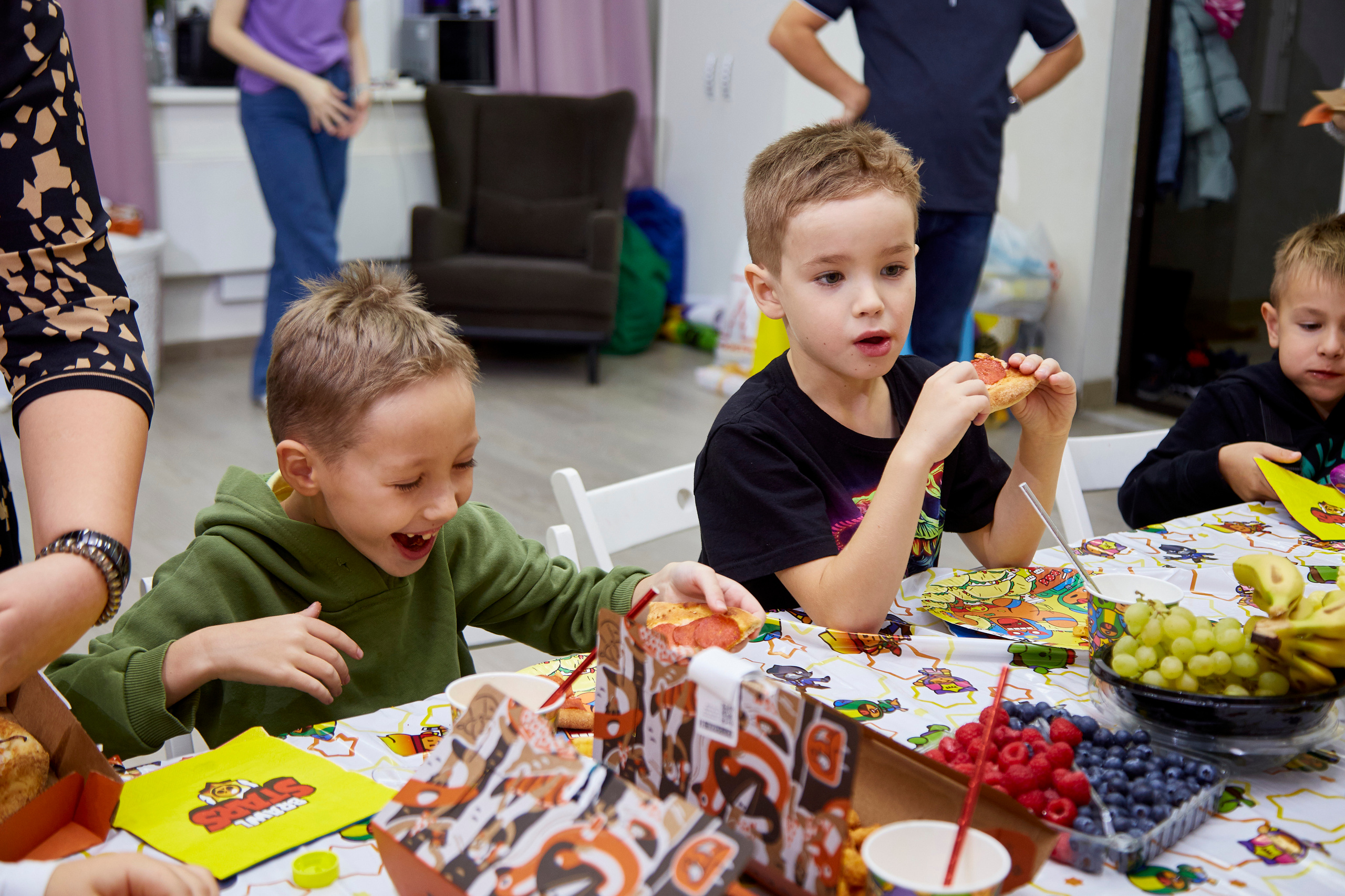 Диме 8 лет. Brawl Stars. Свадебный фотограф Москва и Московская область Борисов Сергей