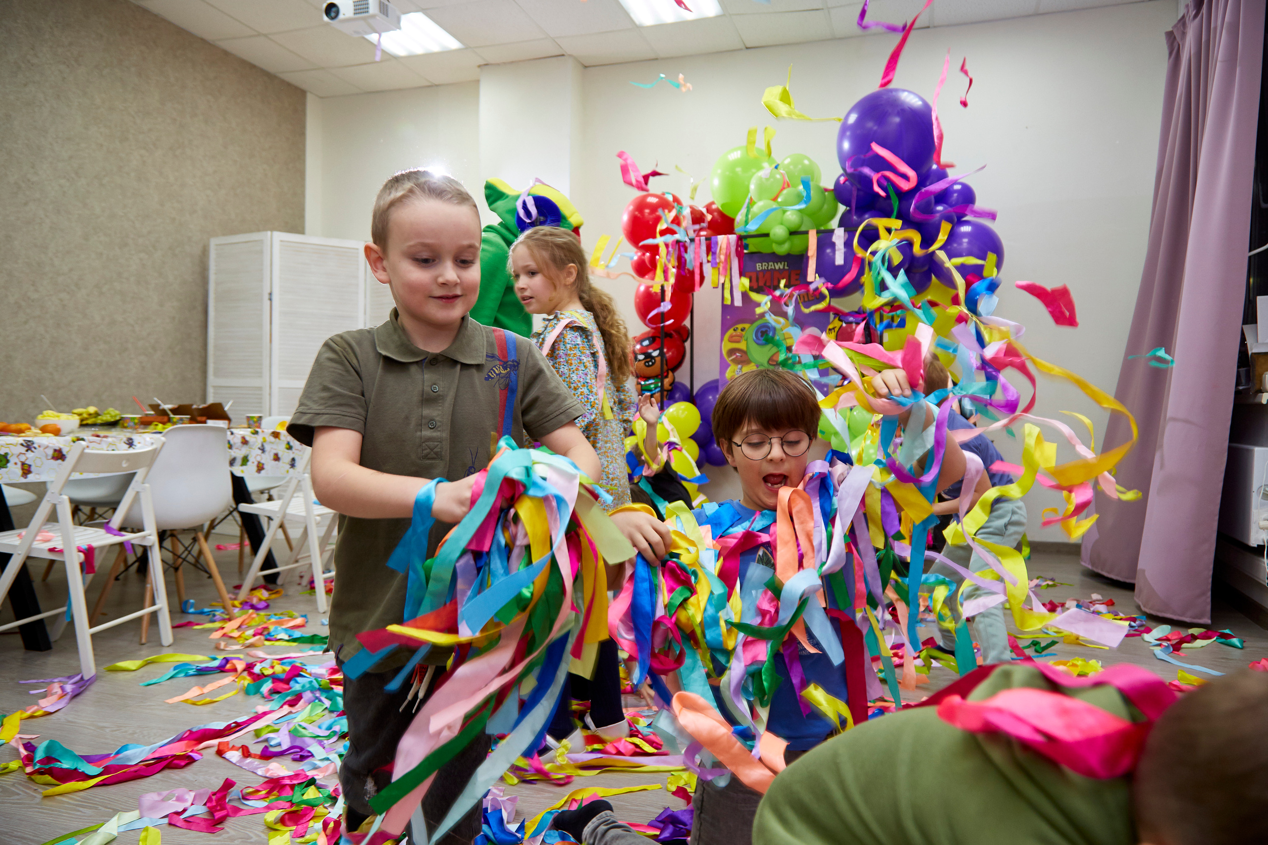 Диме 8 лет. Brawl Stars. Свадебный фотограф Москва и Московская область Борисов Сергей