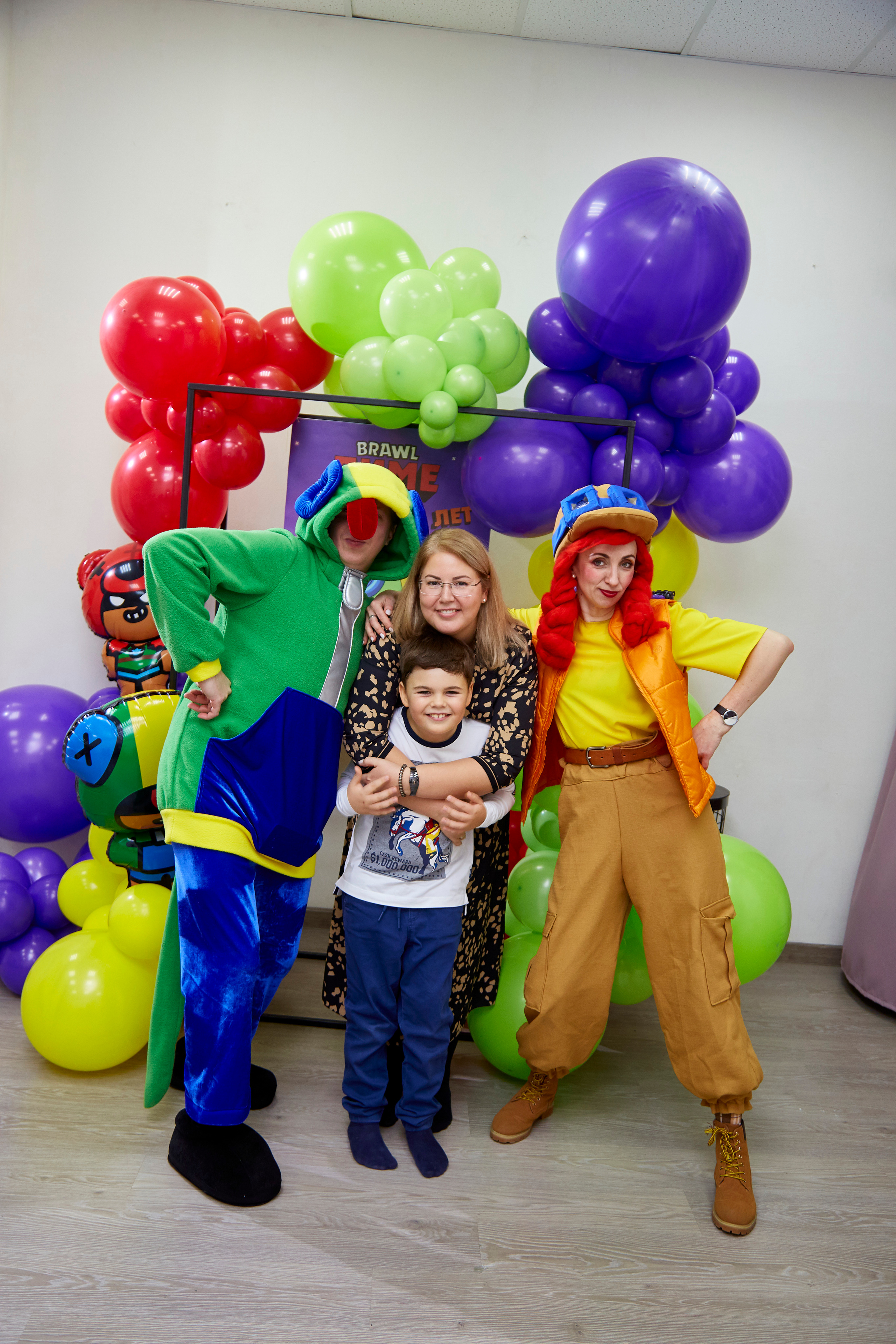 Диме 8 лет. Brawl Stars. Свадебный фотограф Москва и Московская область Борисов Сергей