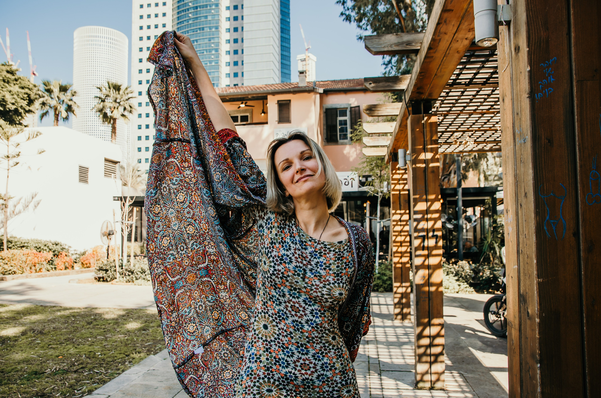 Maria. Sarona. Maria Tvilla