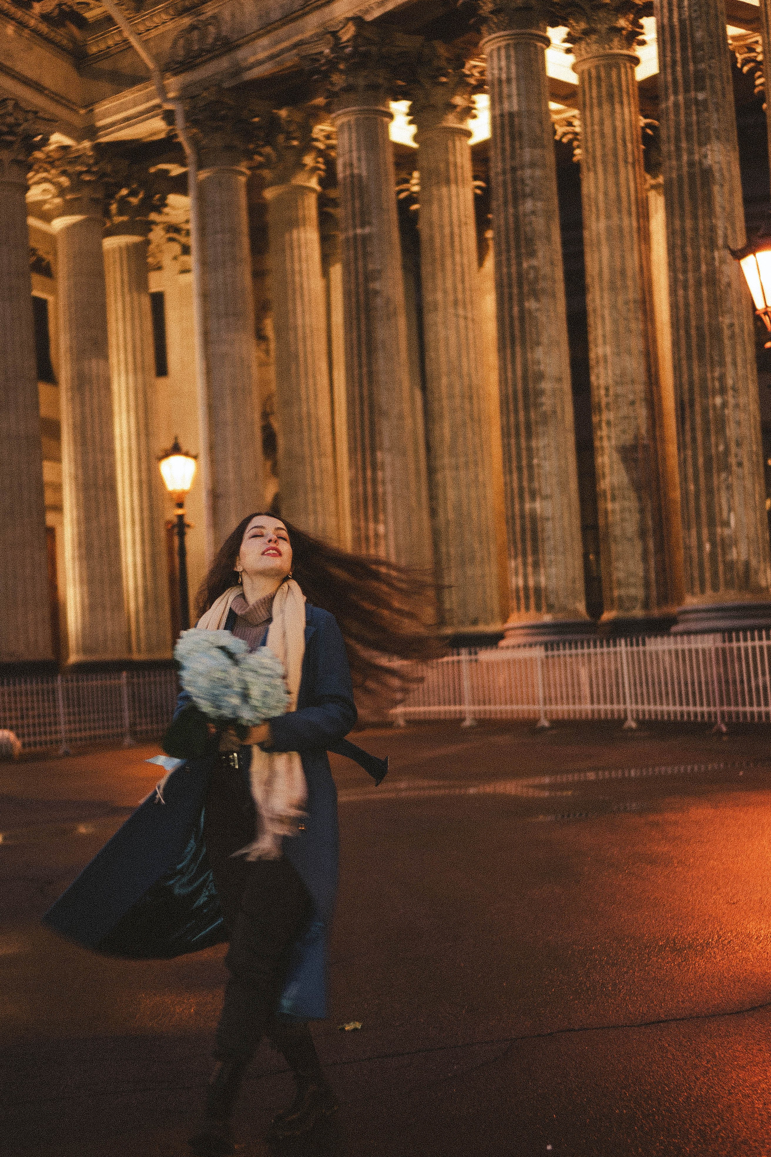 Прогулочная фотосессия по центру. Профессиональный фотограф, Санкт-Петербург — Виктория Богомолова