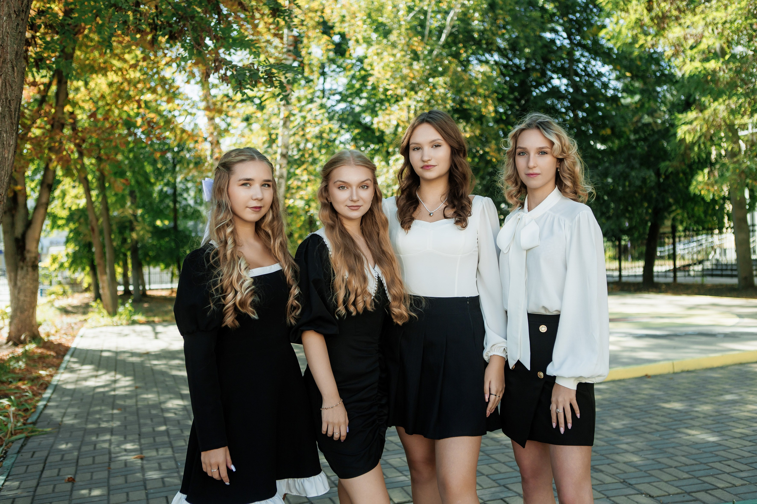 Гимназия 12 11 А 2024. Свадебный и портретный Фотограф в Липецке Дмитрий Котюков