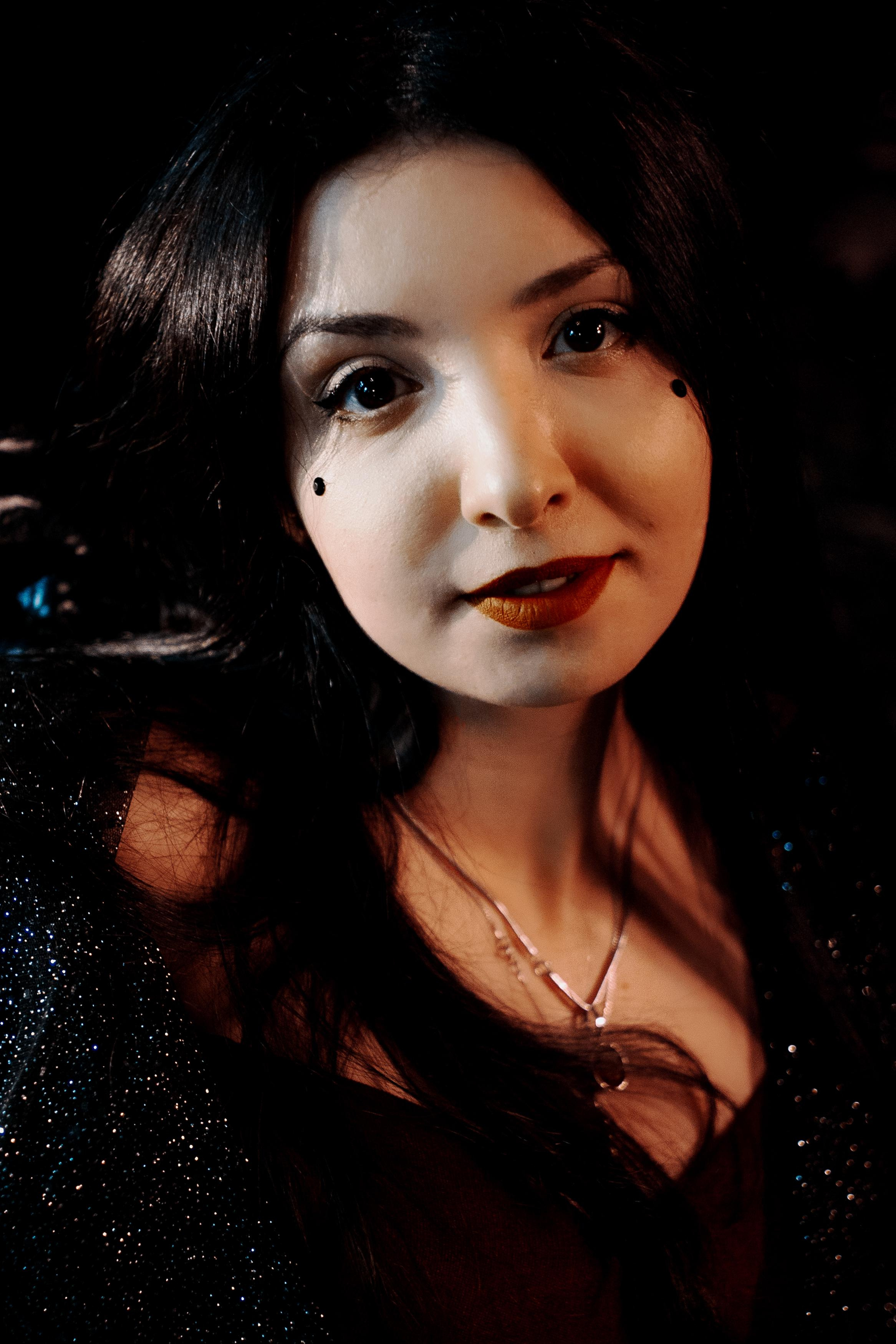 Контент-съемки для художницы и арт-терапевта. Фотограф в Санкт-Петербурге Вера Сивенкова