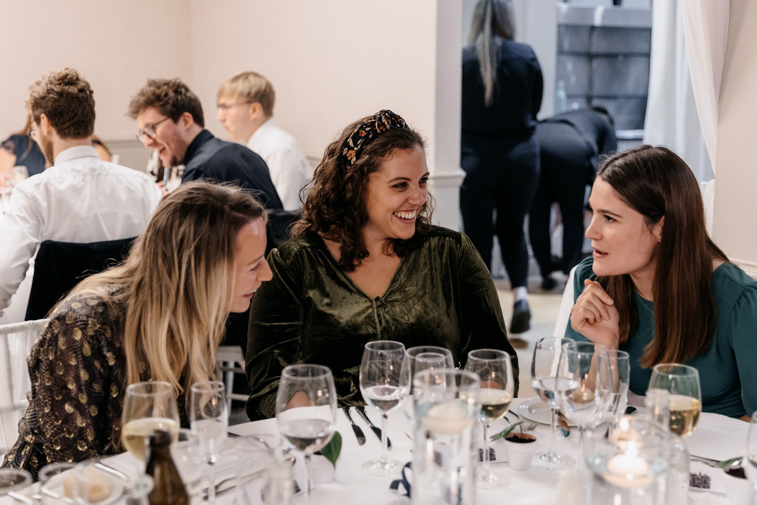 Hartsfield Manor Wedding. Moments Catchers — Wedding Photography & Video Duo in London