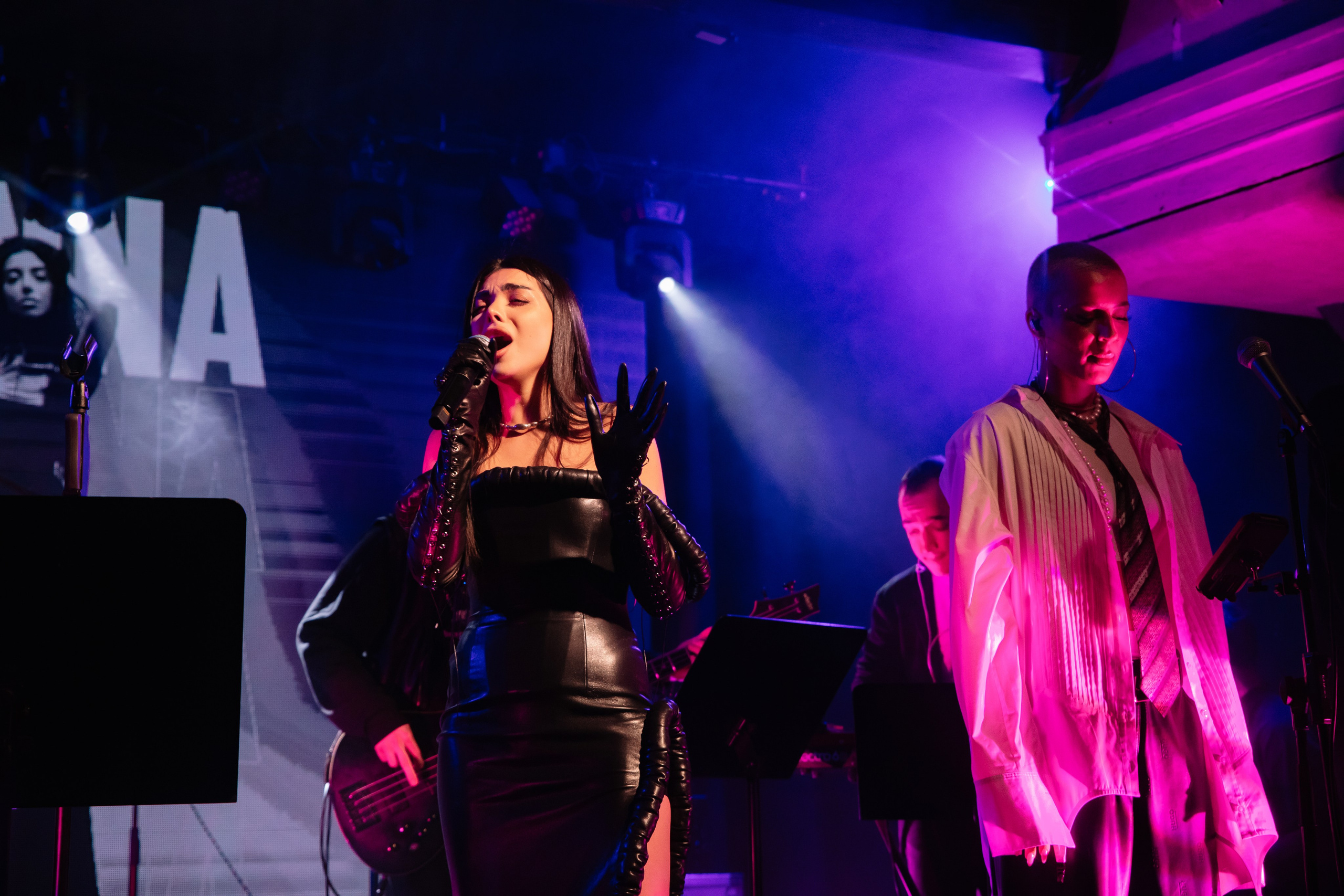 Nonna. Сольный концерт в Magnus Locus. Фотограф в Москве Яна Полосина