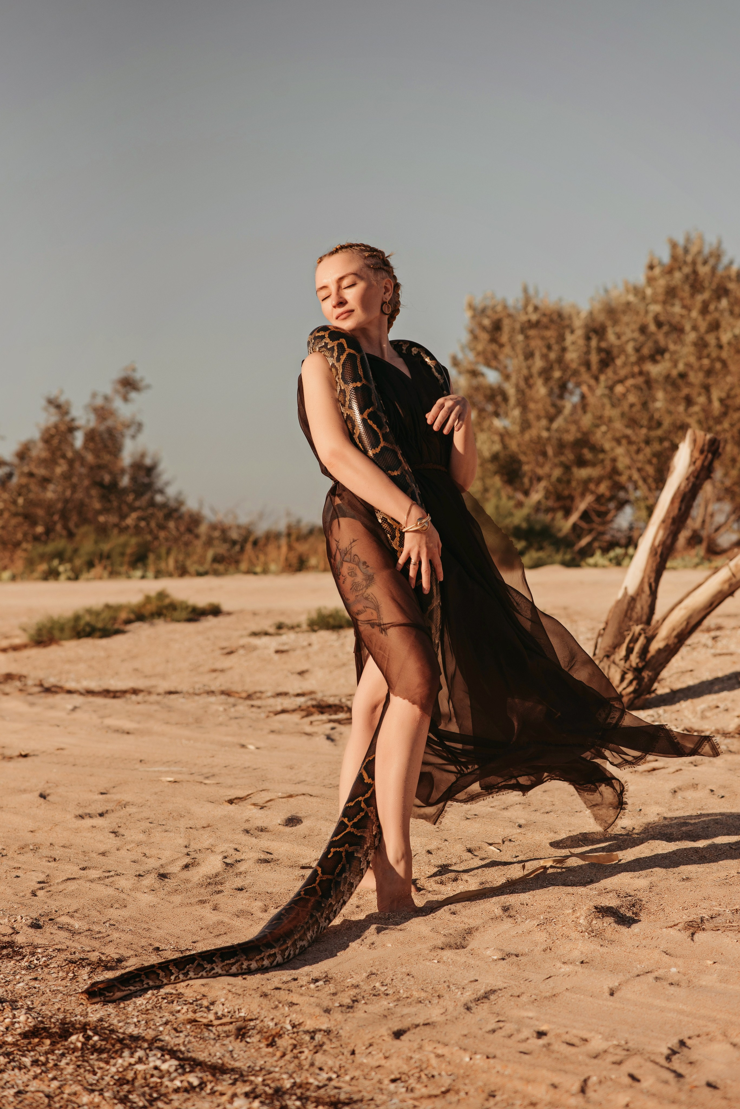 Фотодень со змеей. Детский и семейный фотограф выпускной альбом Приморско-Ахтарск