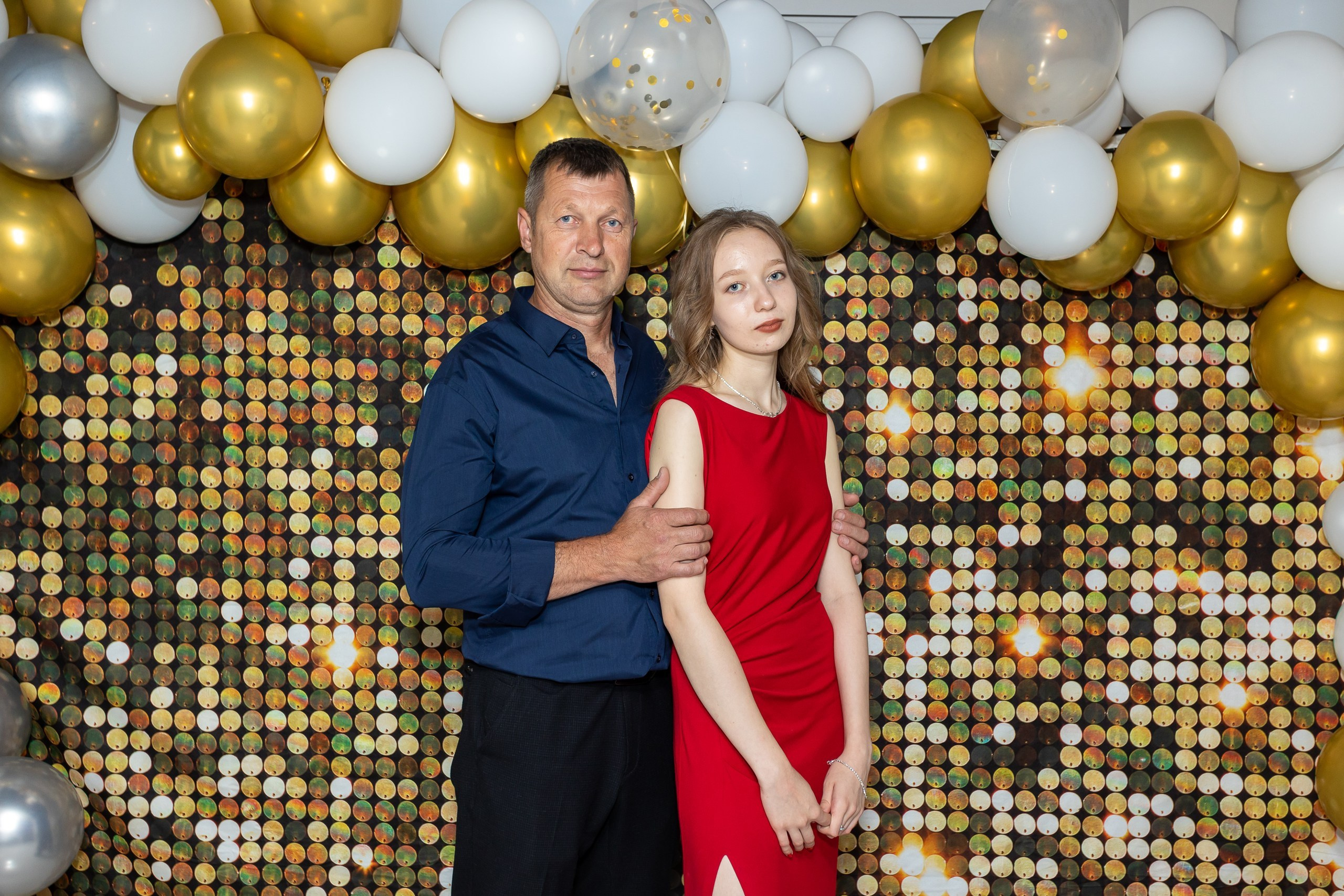 Вручение аттестата и выпускной вечер. Выпускные альбомы Майкоп, Краснодар Елена Золотарева