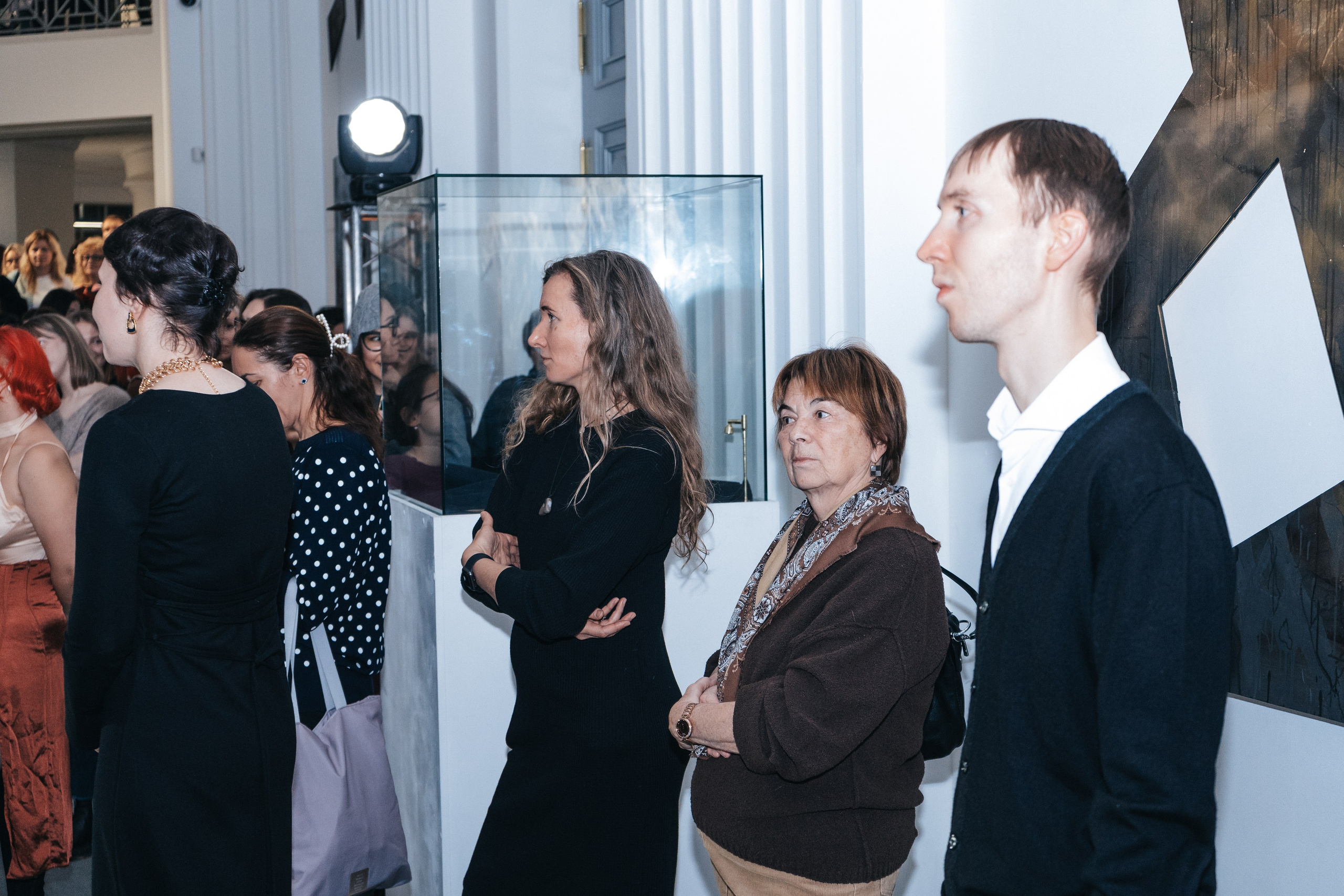 Выставка Юрия Литарова. Всё рождается. Всё продолжается. Портретный фотограф Нижний Новгород